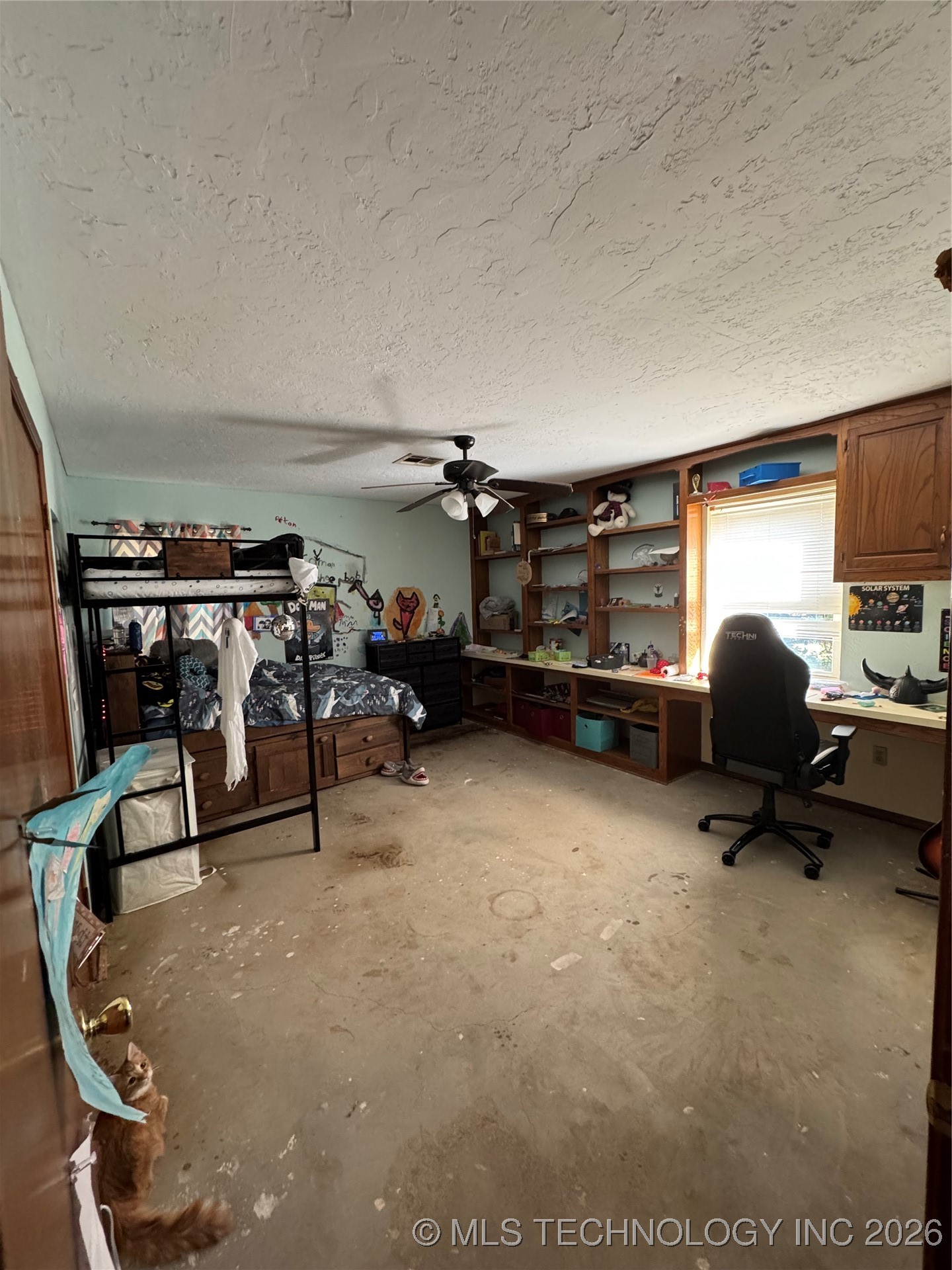 619 E South Boundary Street Property Photo 15