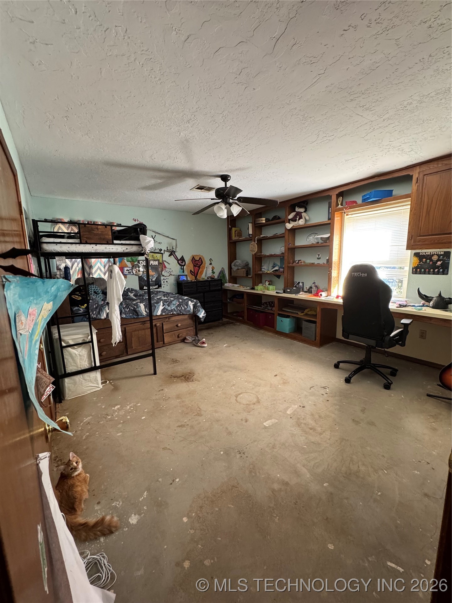 619 E South Boundary Street Property Photo 16