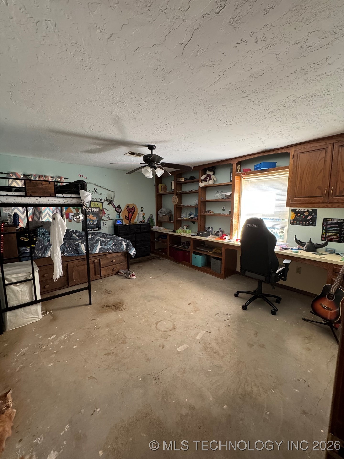 619 E South Boundary Street Property Photo 17