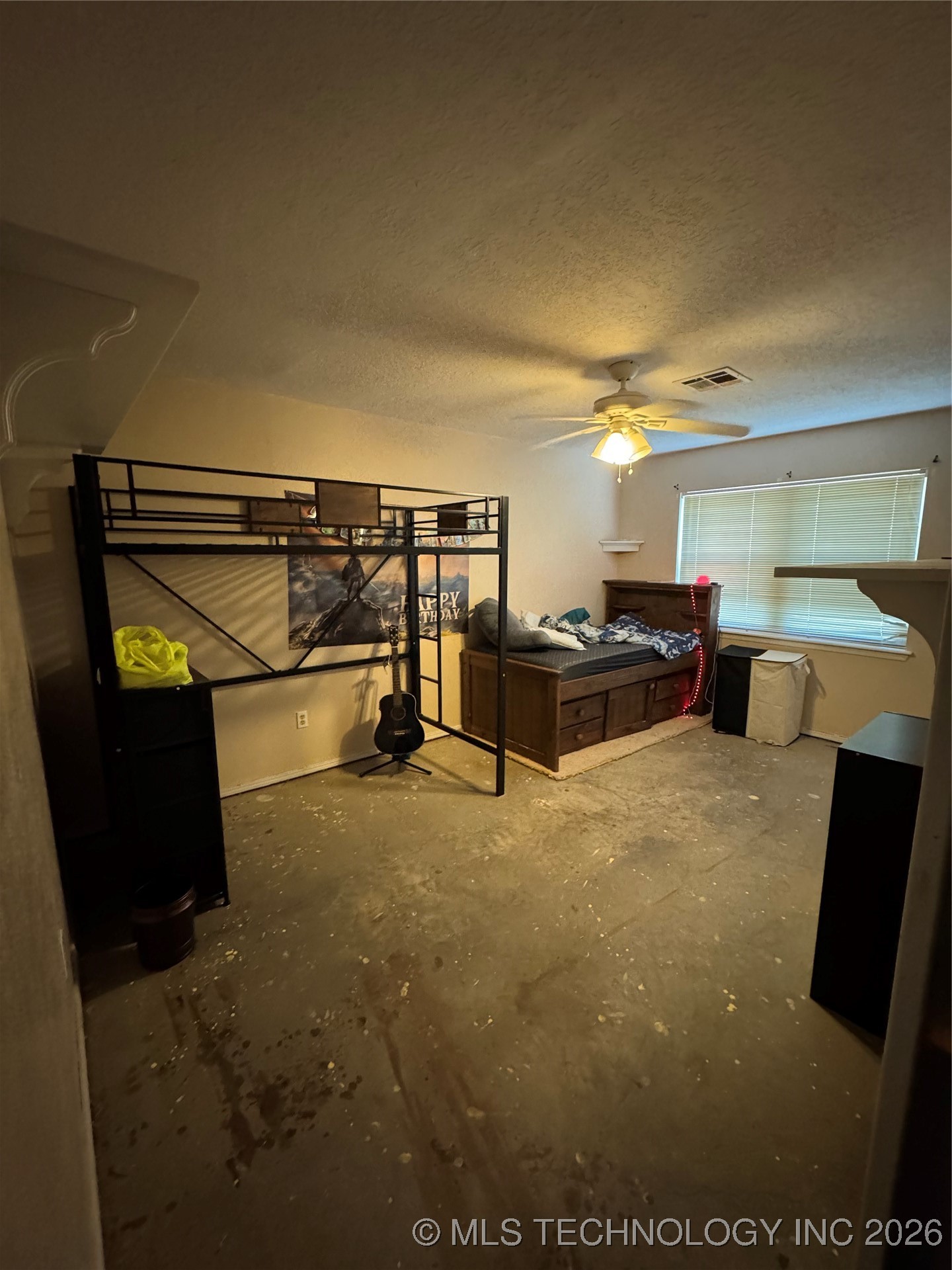 619 E South Boundary Street Property Photo 19