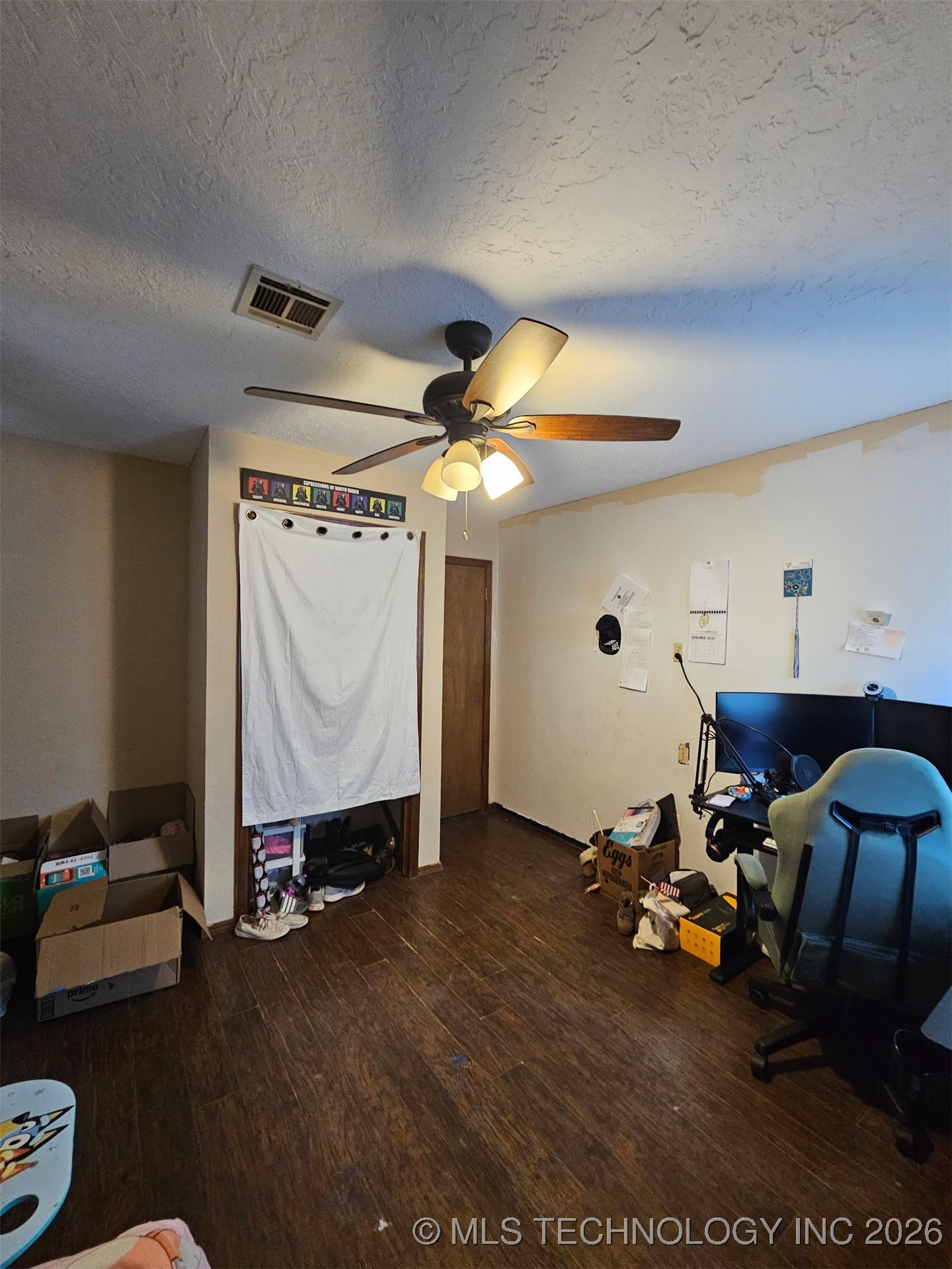 619 E South Boundary Street Property Photo 22