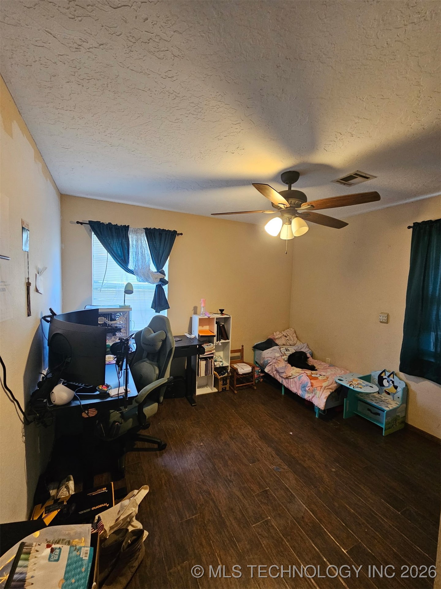 619 E South Boundary Street Property Photo 24