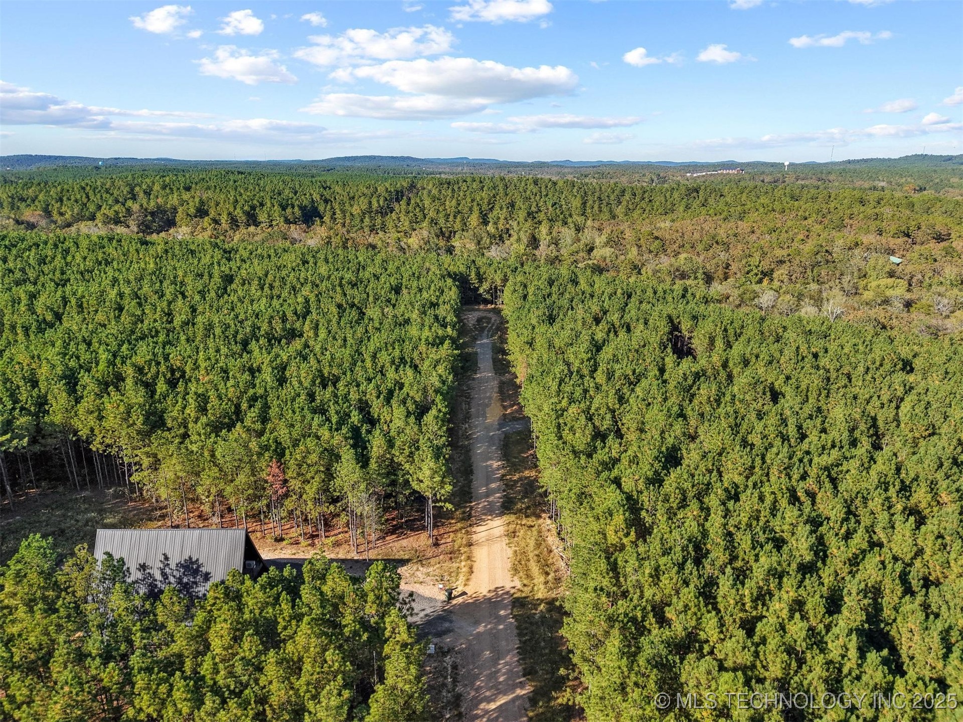 134 Wolf Tree Trail Property Photo 24