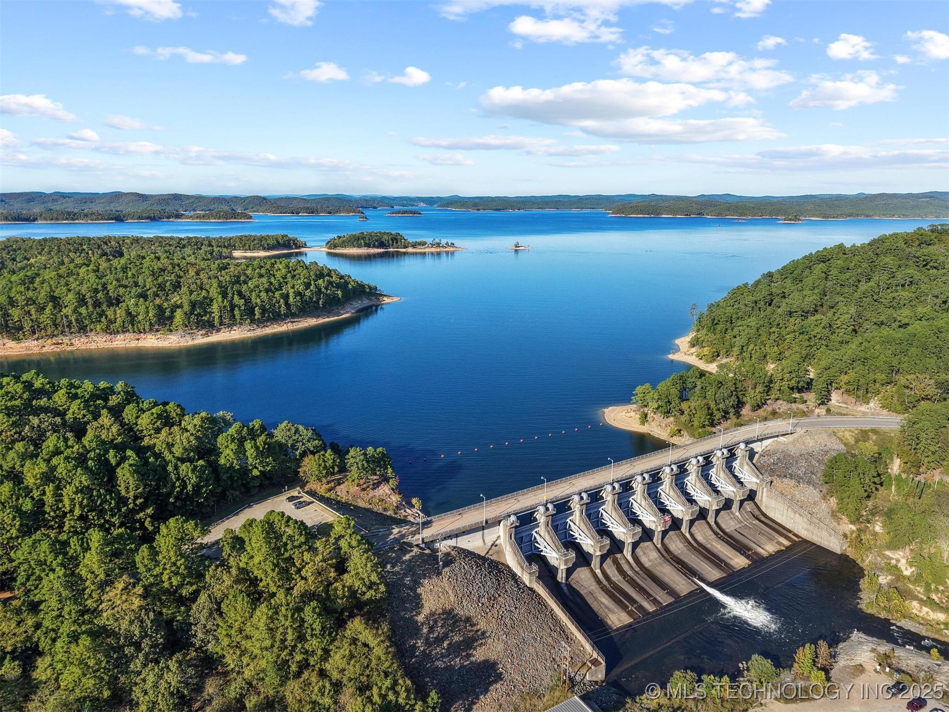 134 Wolf Tree Trail Property Photo 26