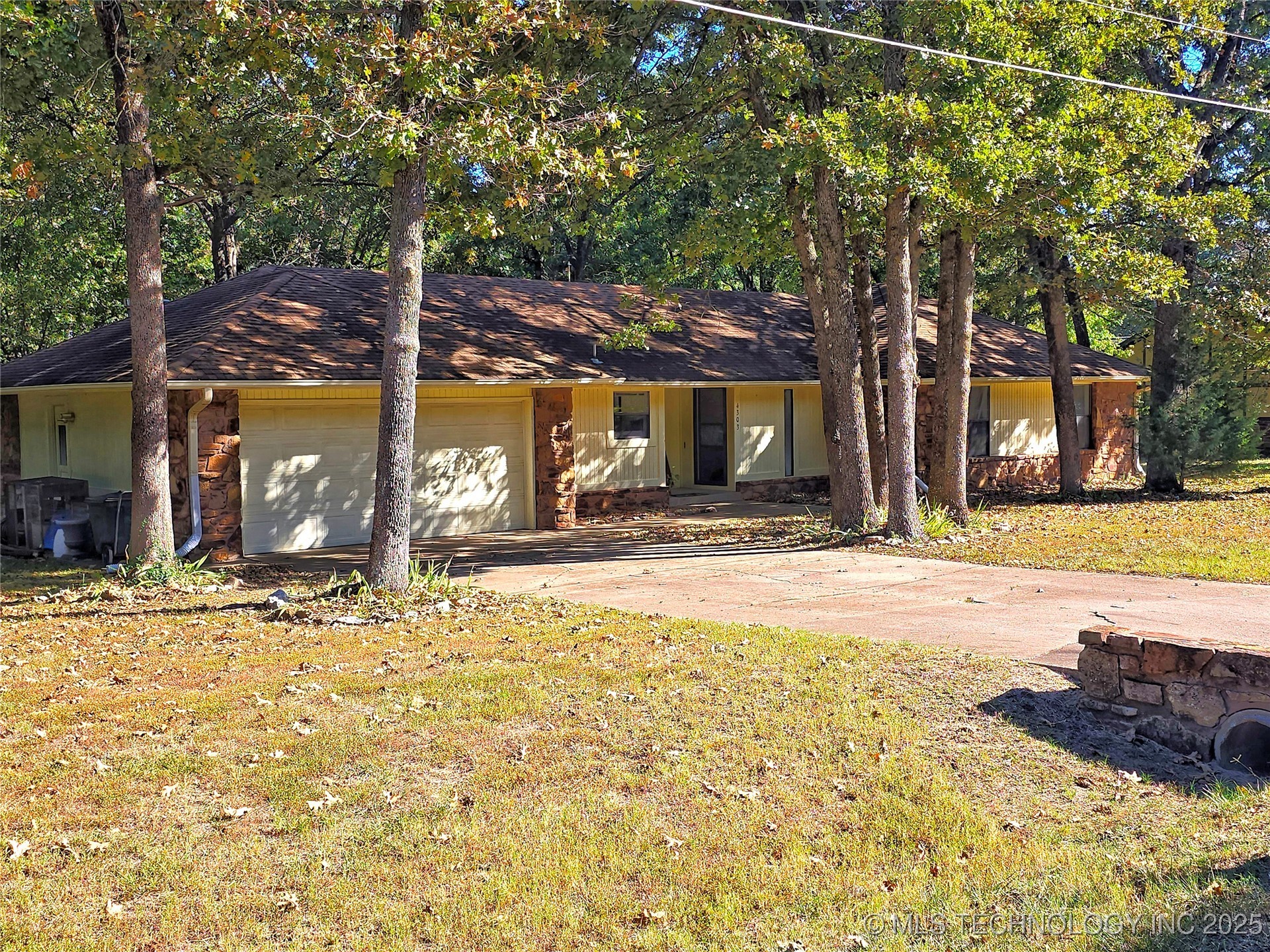 2542939 Property Photo 1