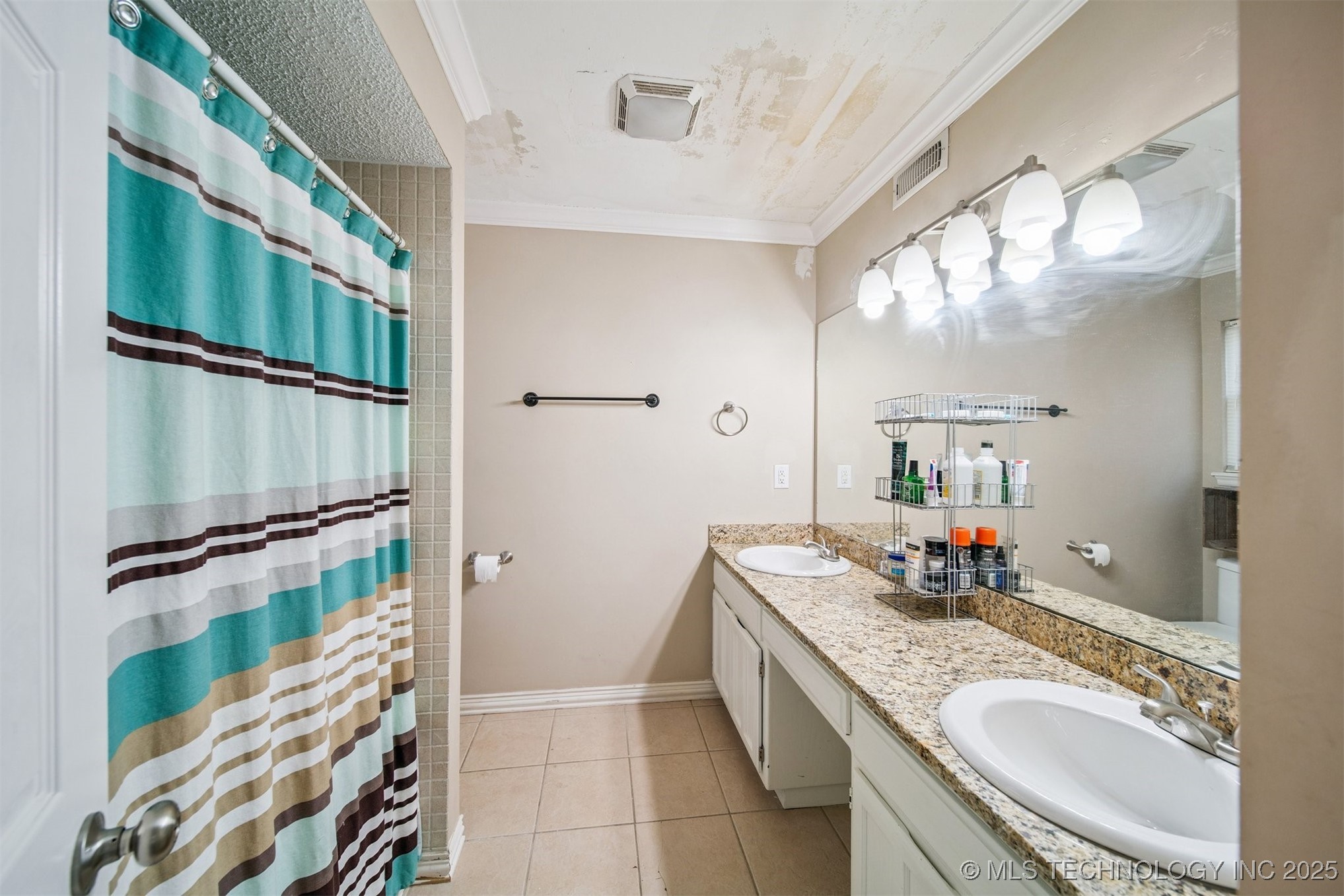 3622 S 198th East Avenue Property Photo 17