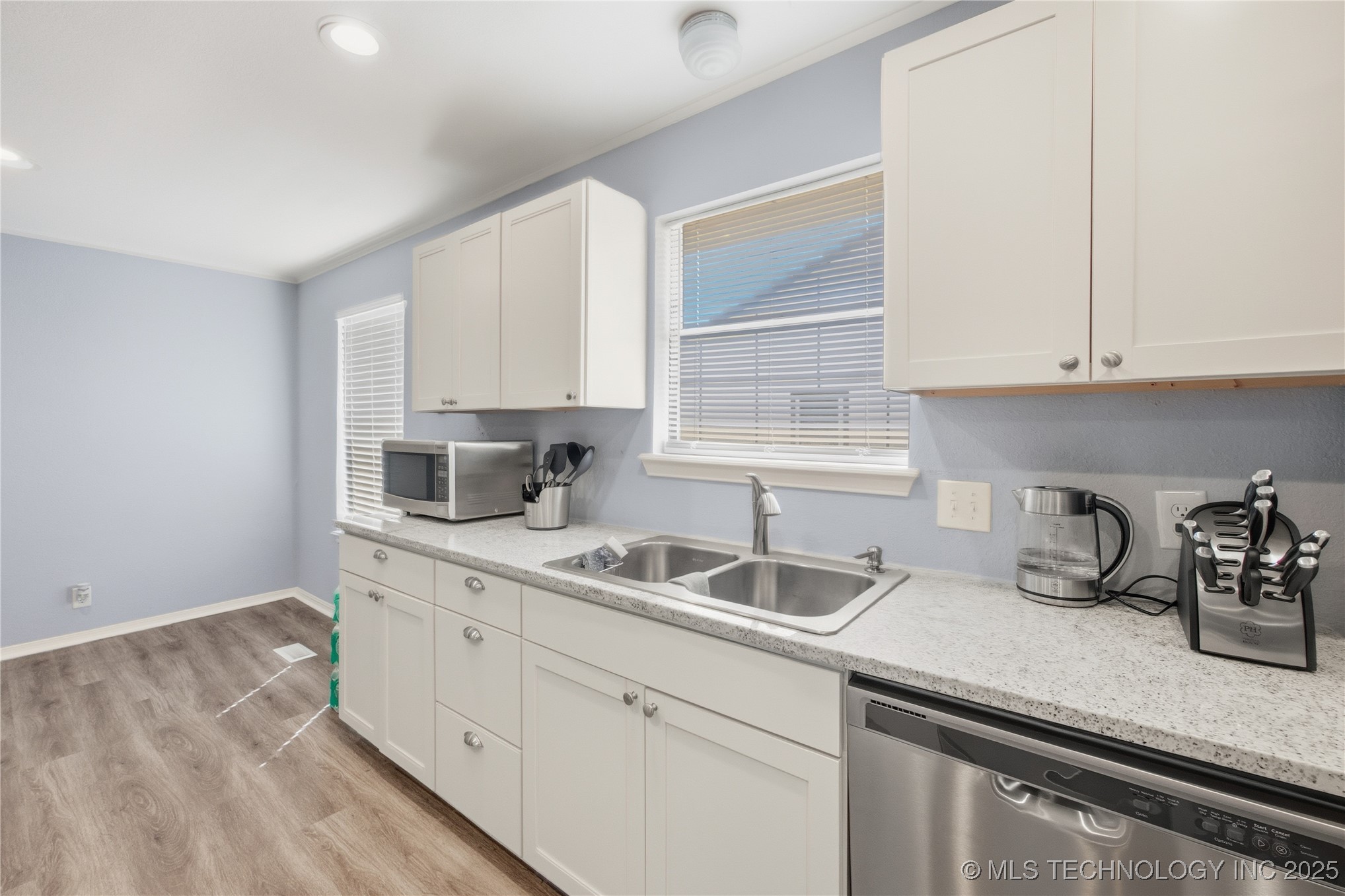 4010 S 133rd East Avenue Property Photo 6