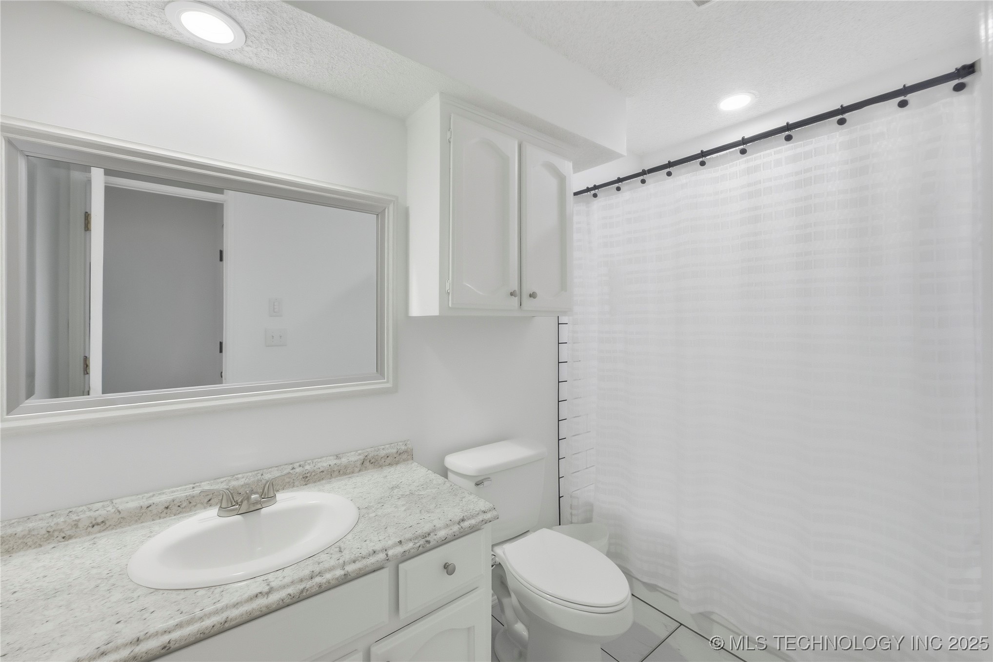 4010 S 133rd East Avenue Property Photo 12