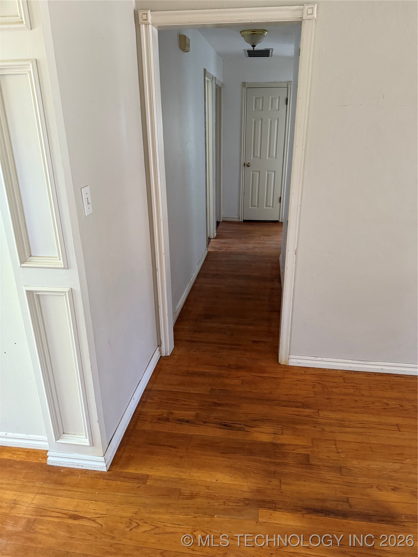 2924 N Vermont Property Photo 13