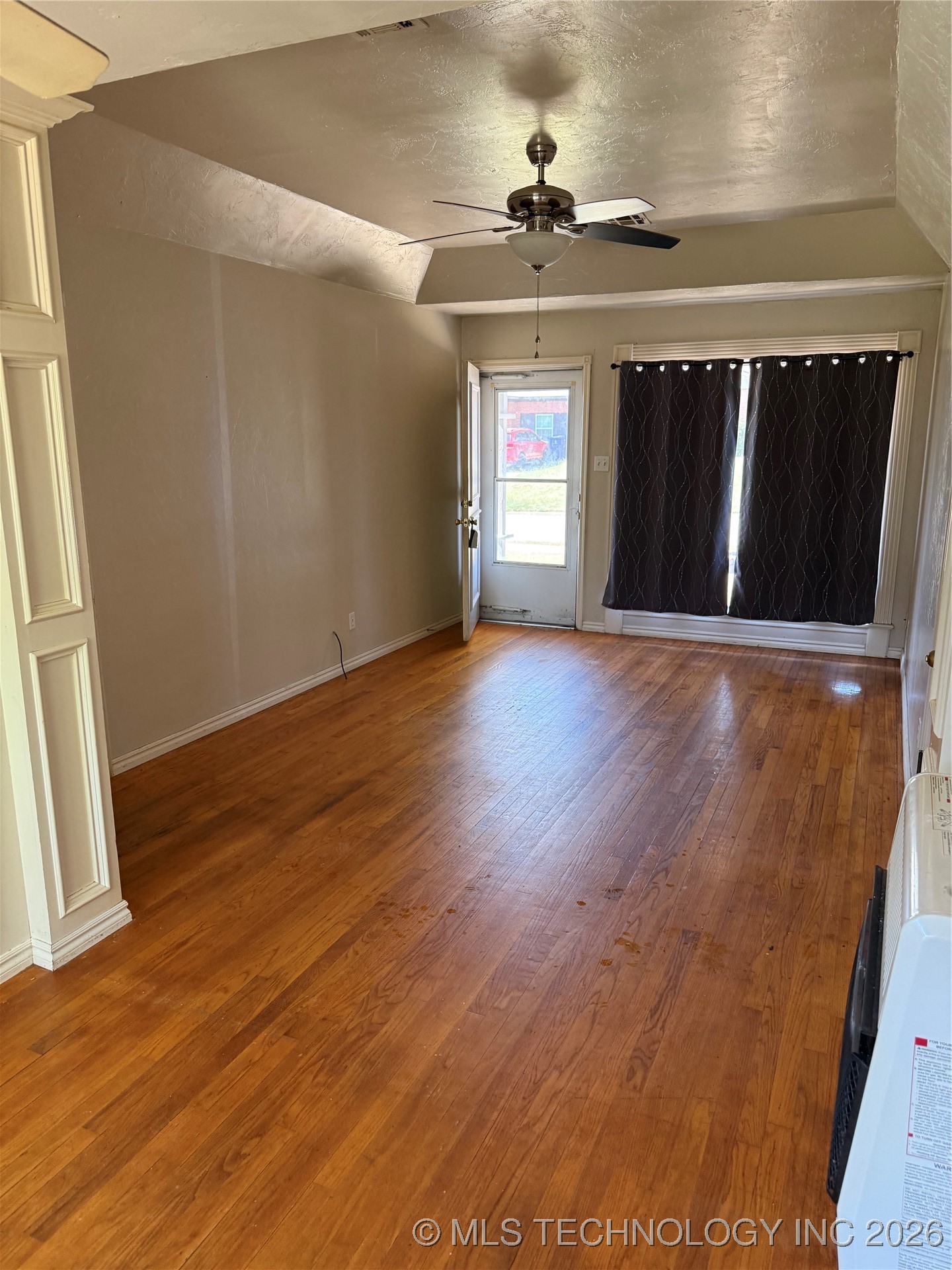 2924 N Vermont Property Photo 15