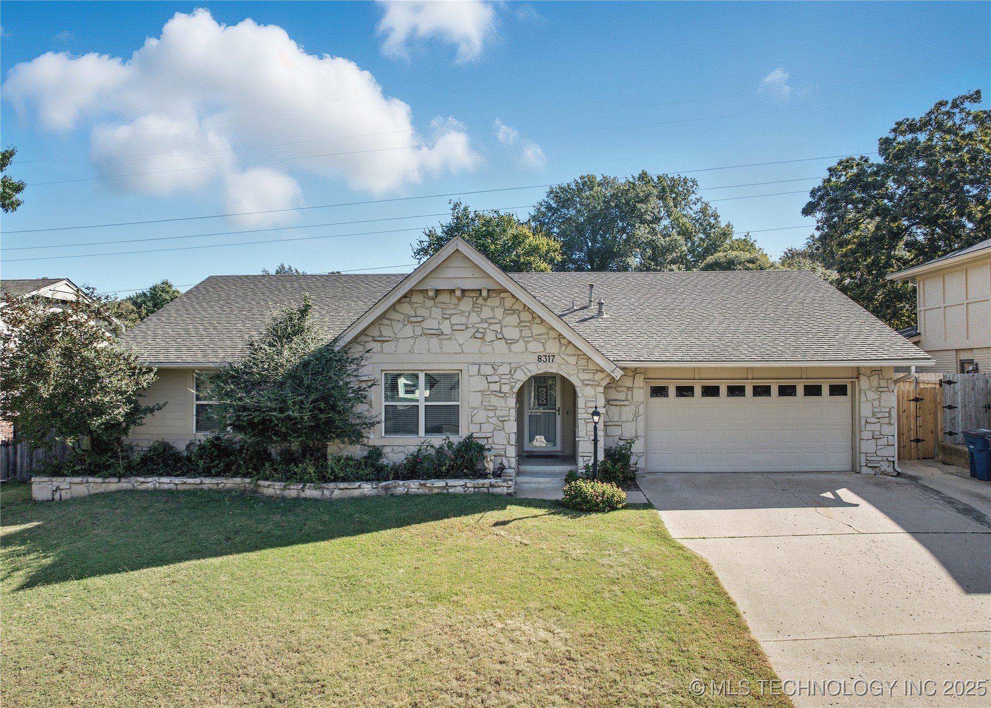 8317 S Toledo Avenue Property Photo 1