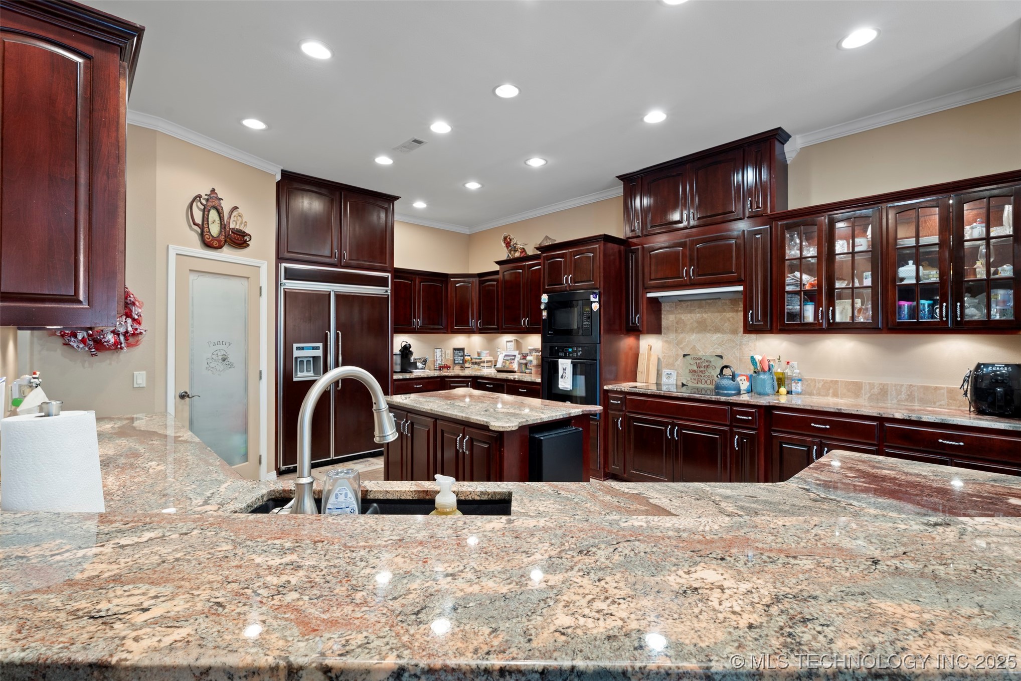 32546 Pebble Beach Property Photo 7