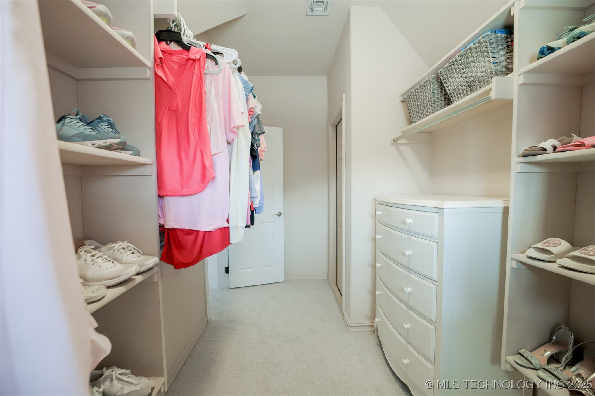 5716 W Austin Street Property Photo 58