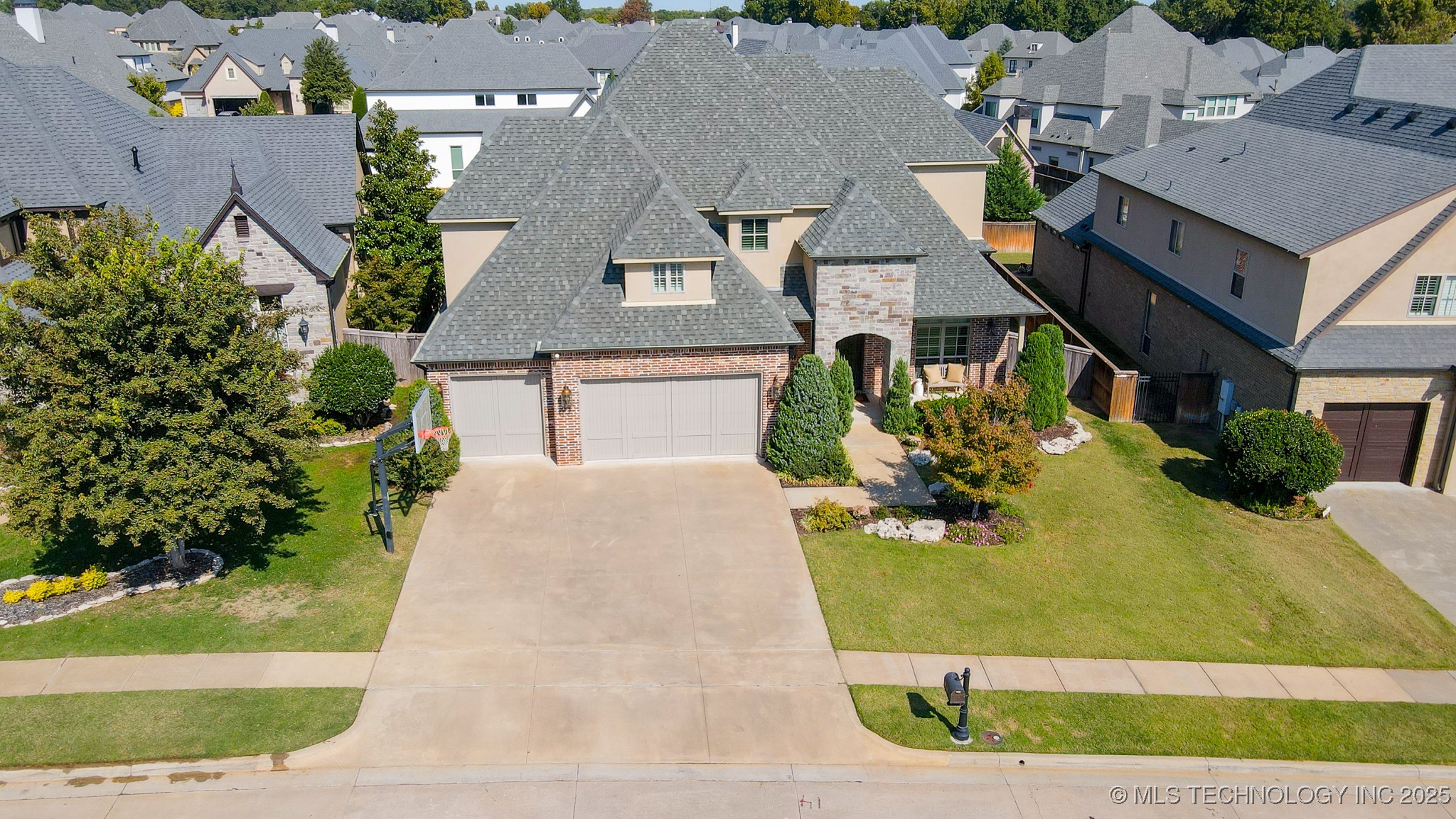 5716 W Austin Street Property Photo 79