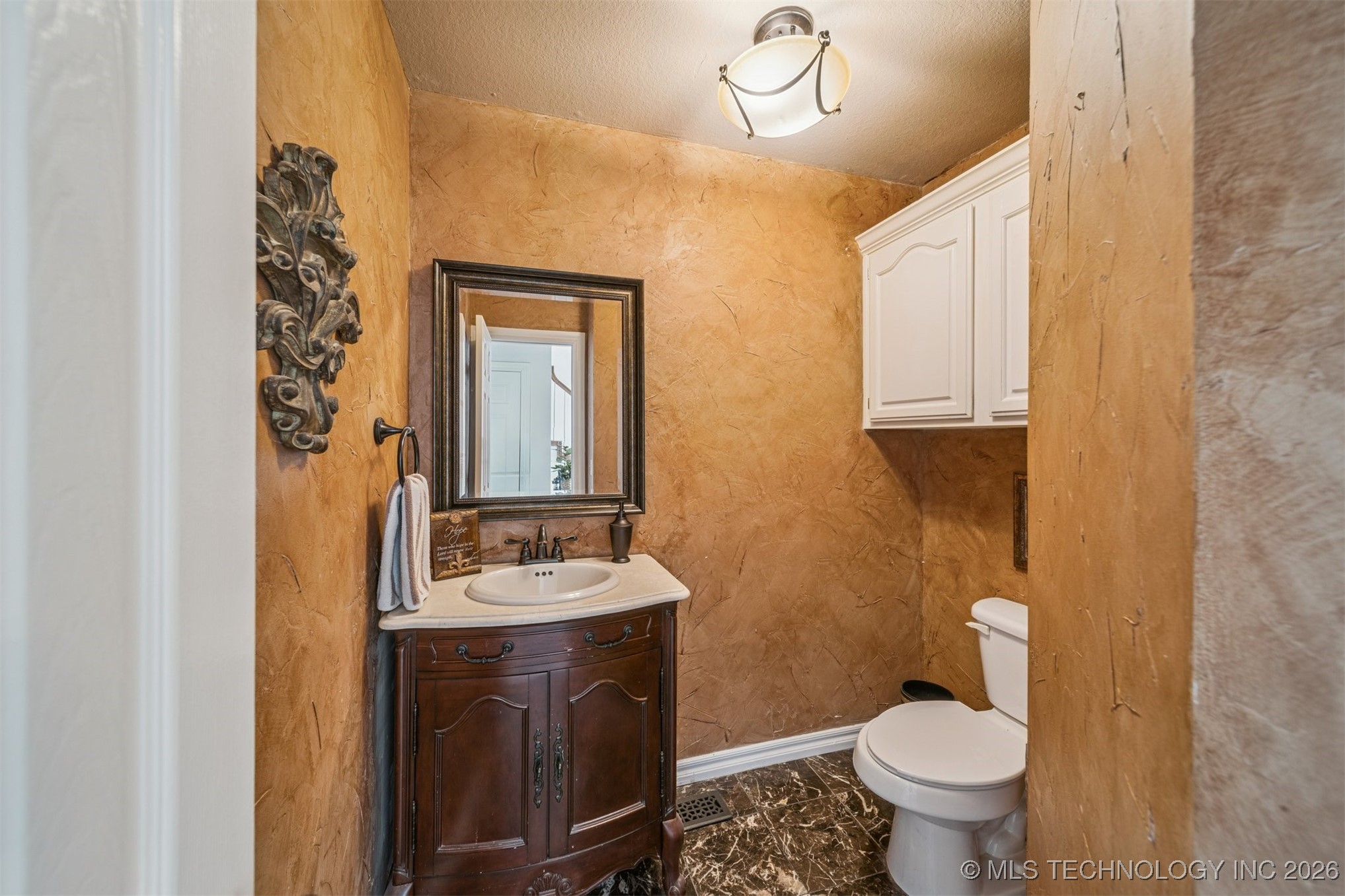 16615 Richardson Road Property Photo 13