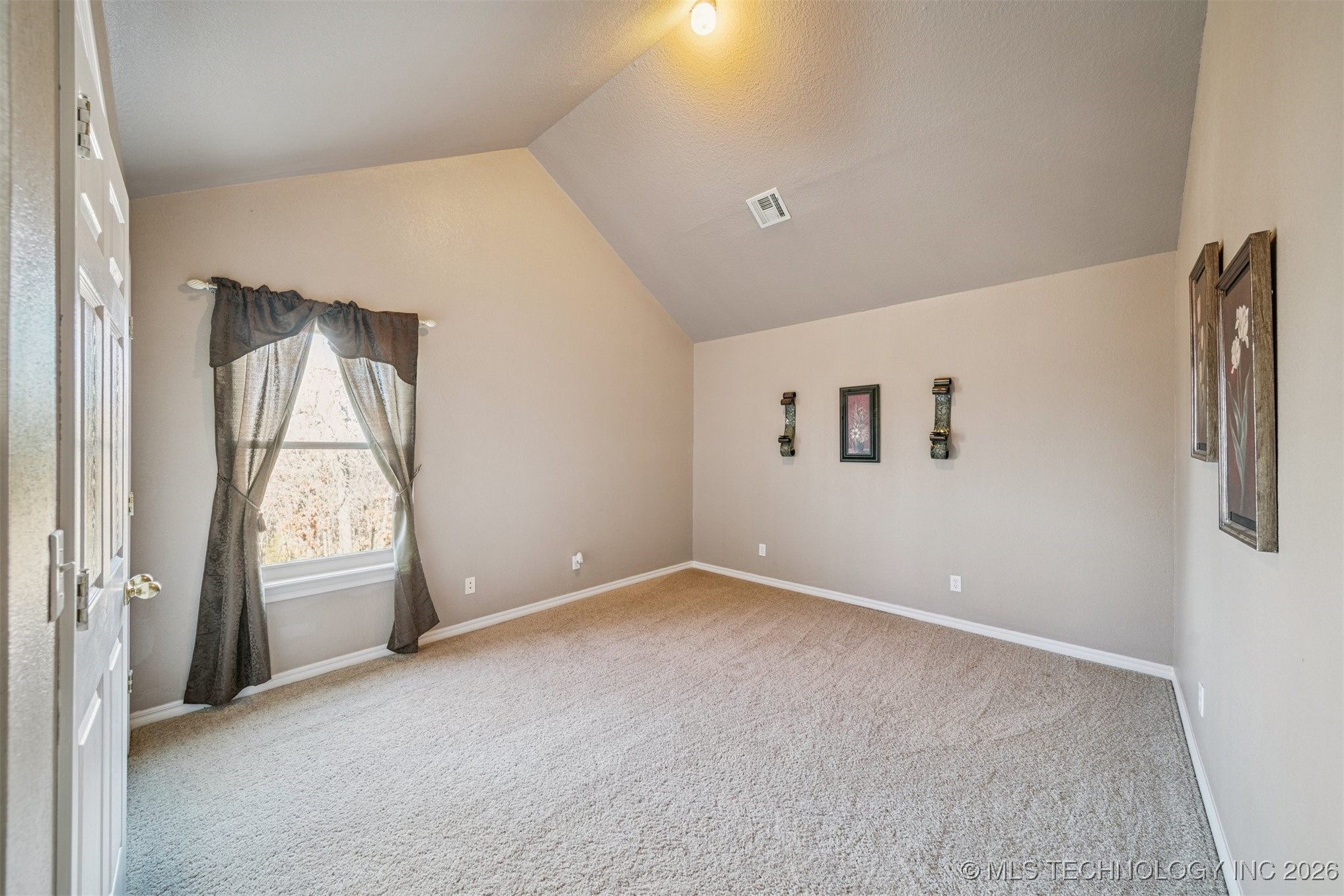 16615 Richardson Road Property Photo 45