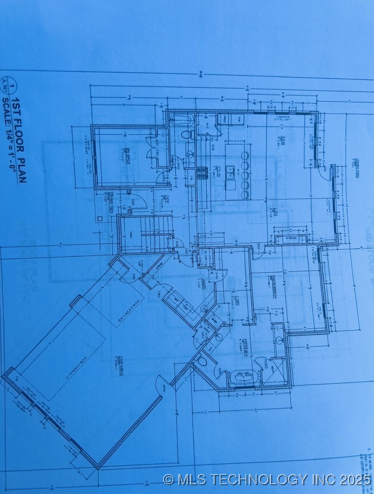 4105 Meadowlark Road Property Photo 2