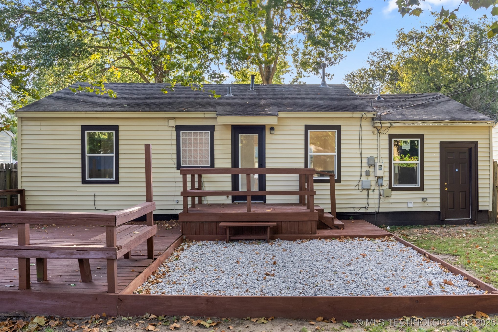 4361 S St Louis Avenue Property Photo 18