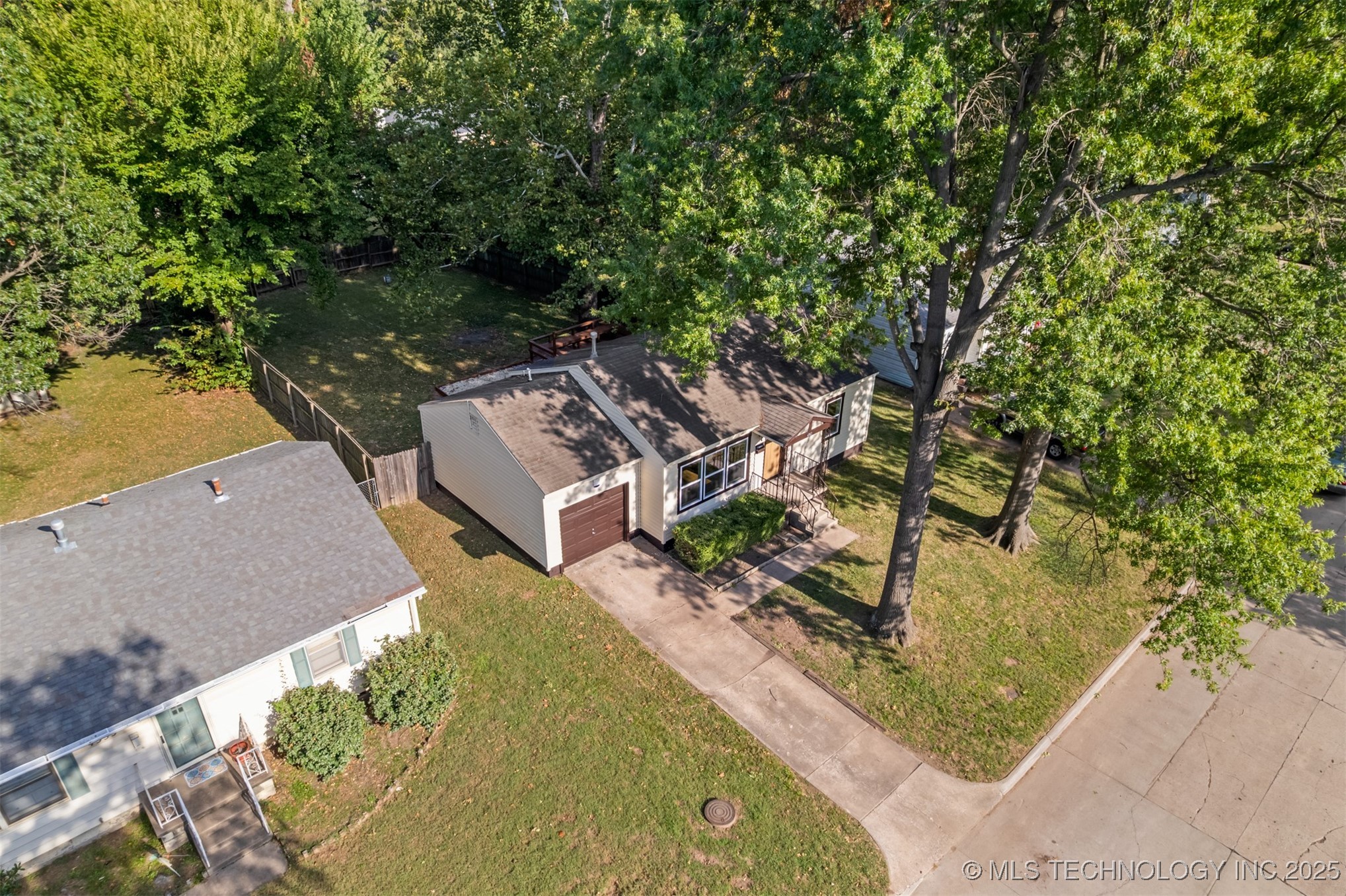 4361 S St Louis Avenue Property Photo 28