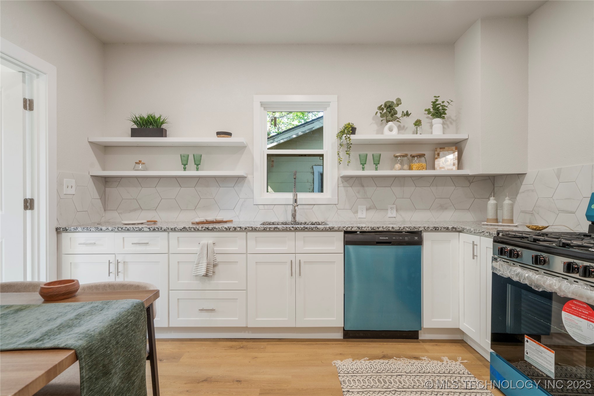 1420 N Boston Avenue Property Photo 17