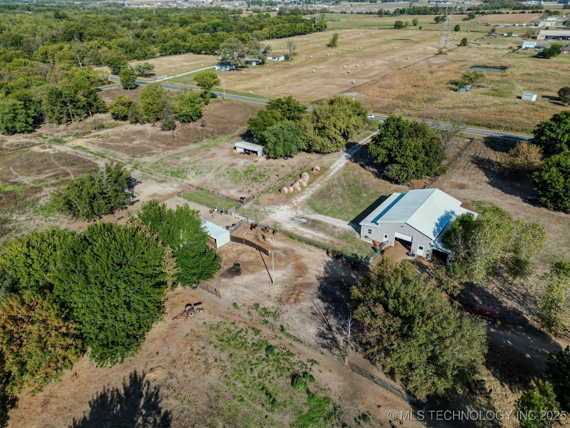 6710 E 181st Street S Property Photo 5