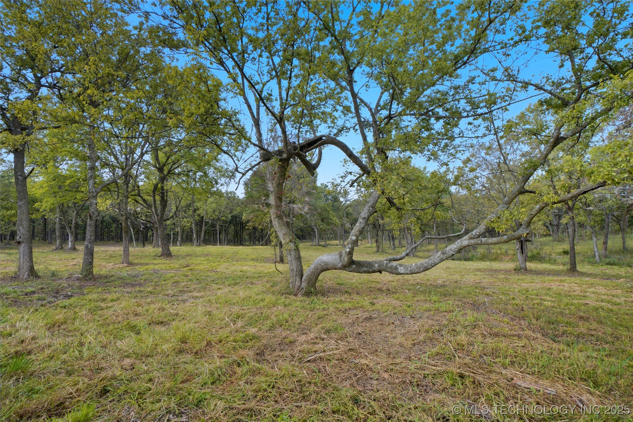 1792 N 53rd West Avenue Property Photo 1