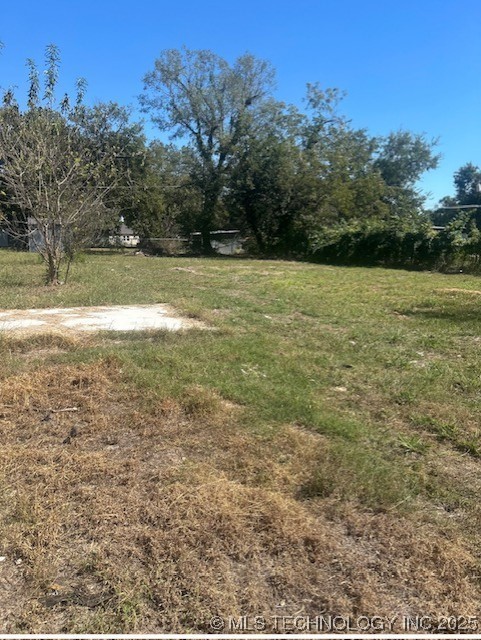 710 S 1st Property Photo 2