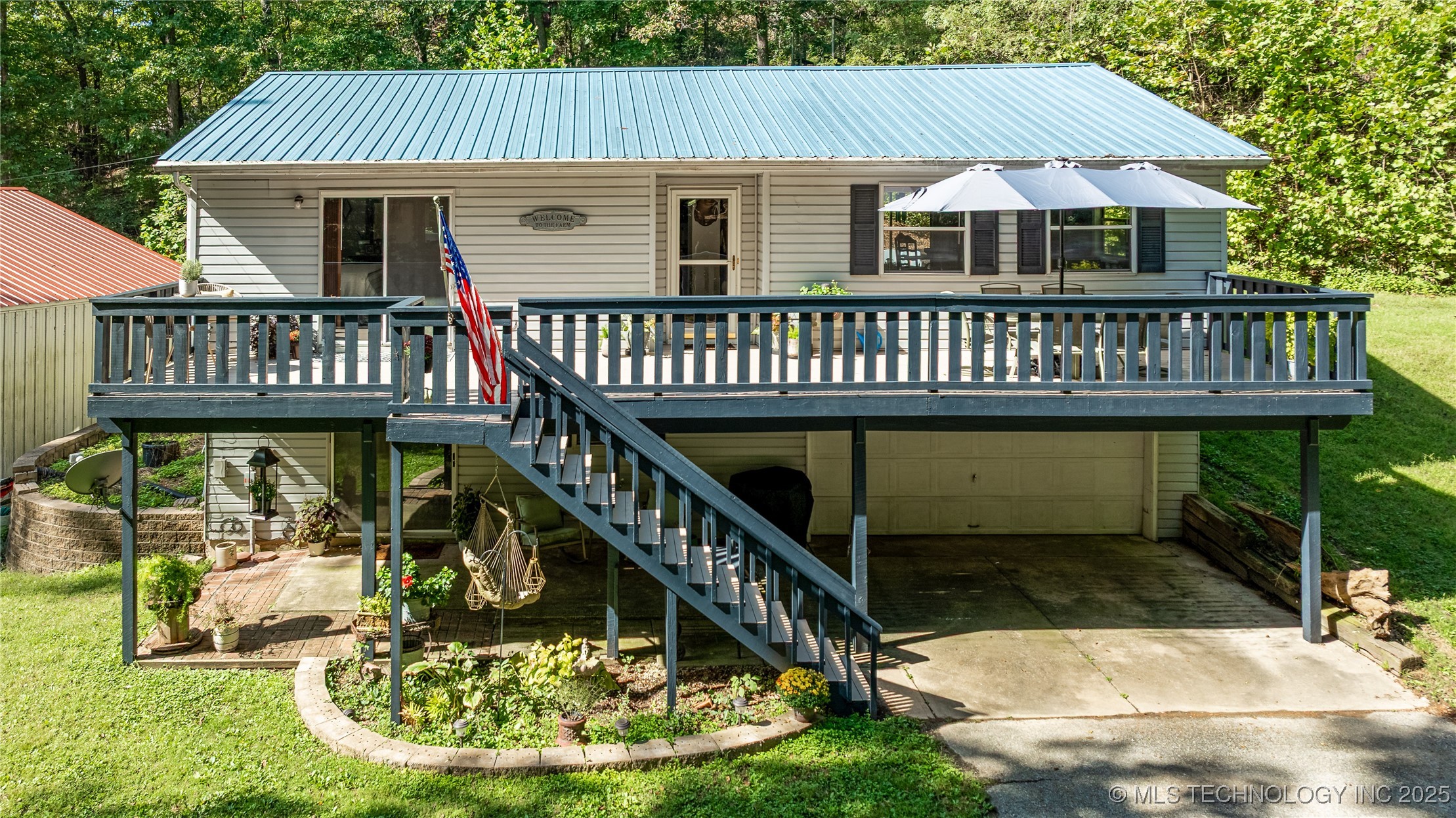 23571 S 624 Road Property Photo 1