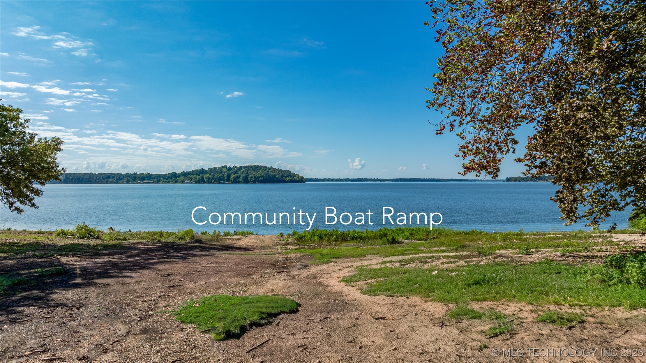 23571 S 624 Road Property Photo 2