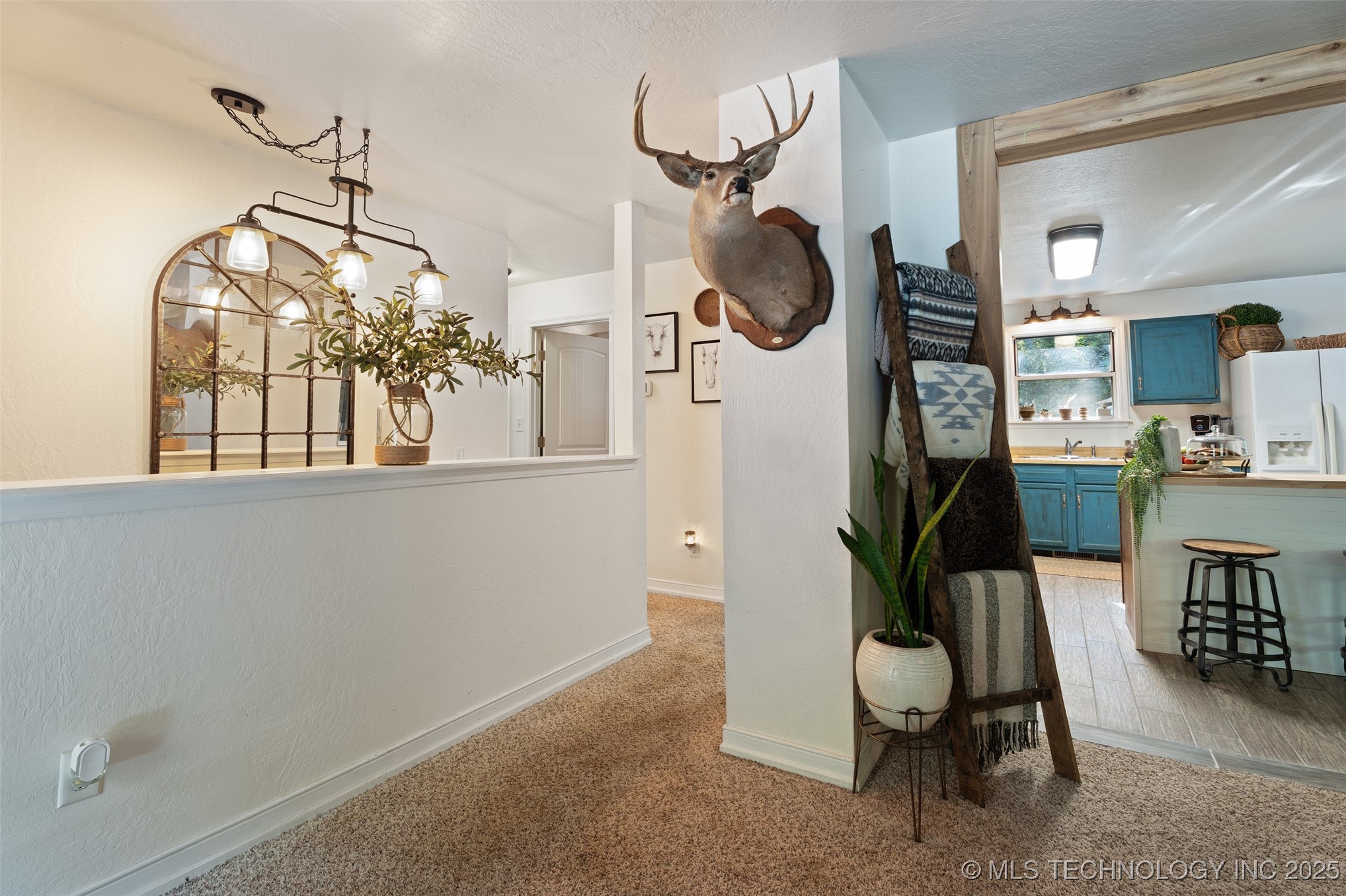 23571 S 624 Road Property Photo 6