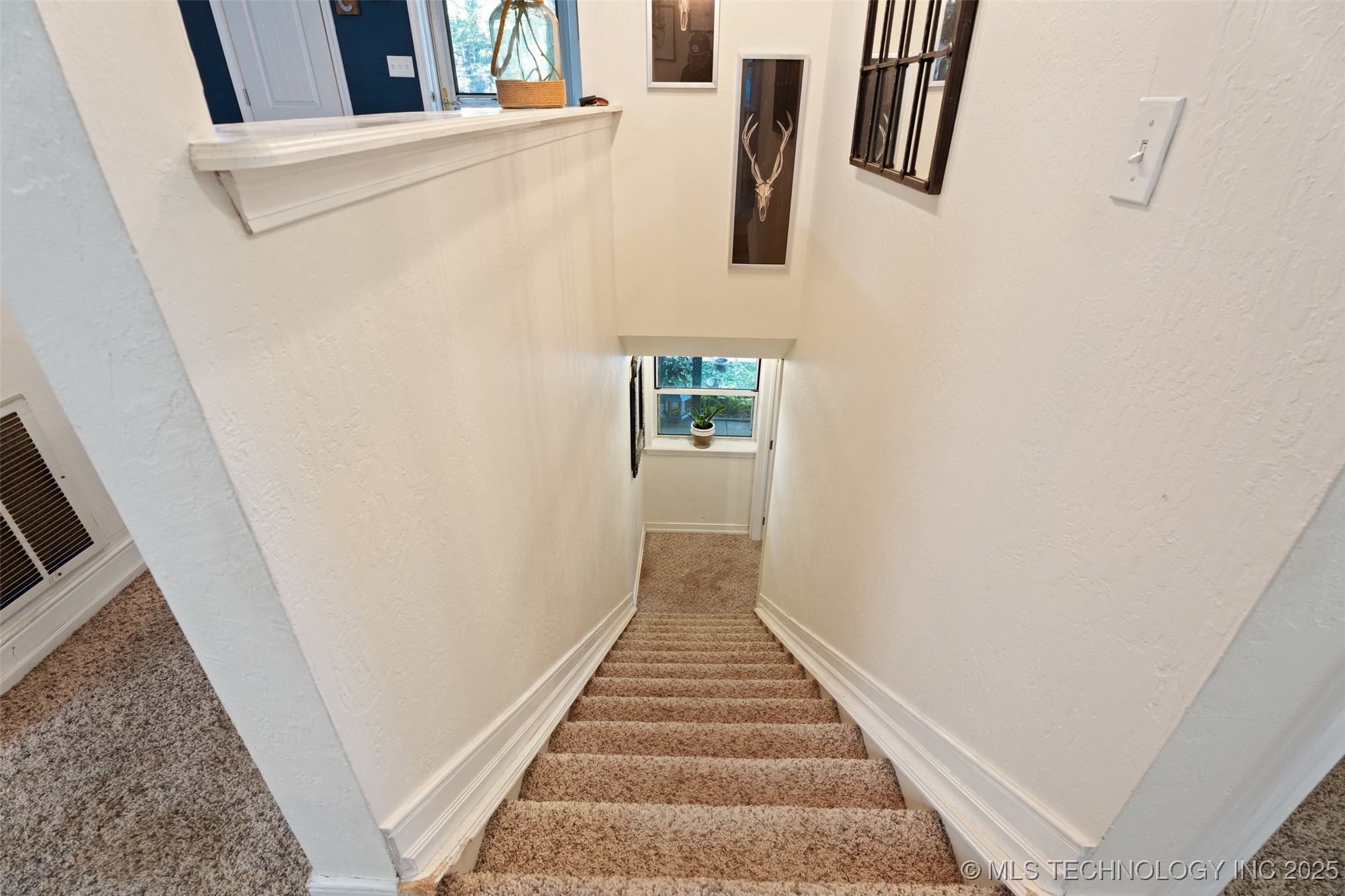 23571 S 624 Road Property Photo 18