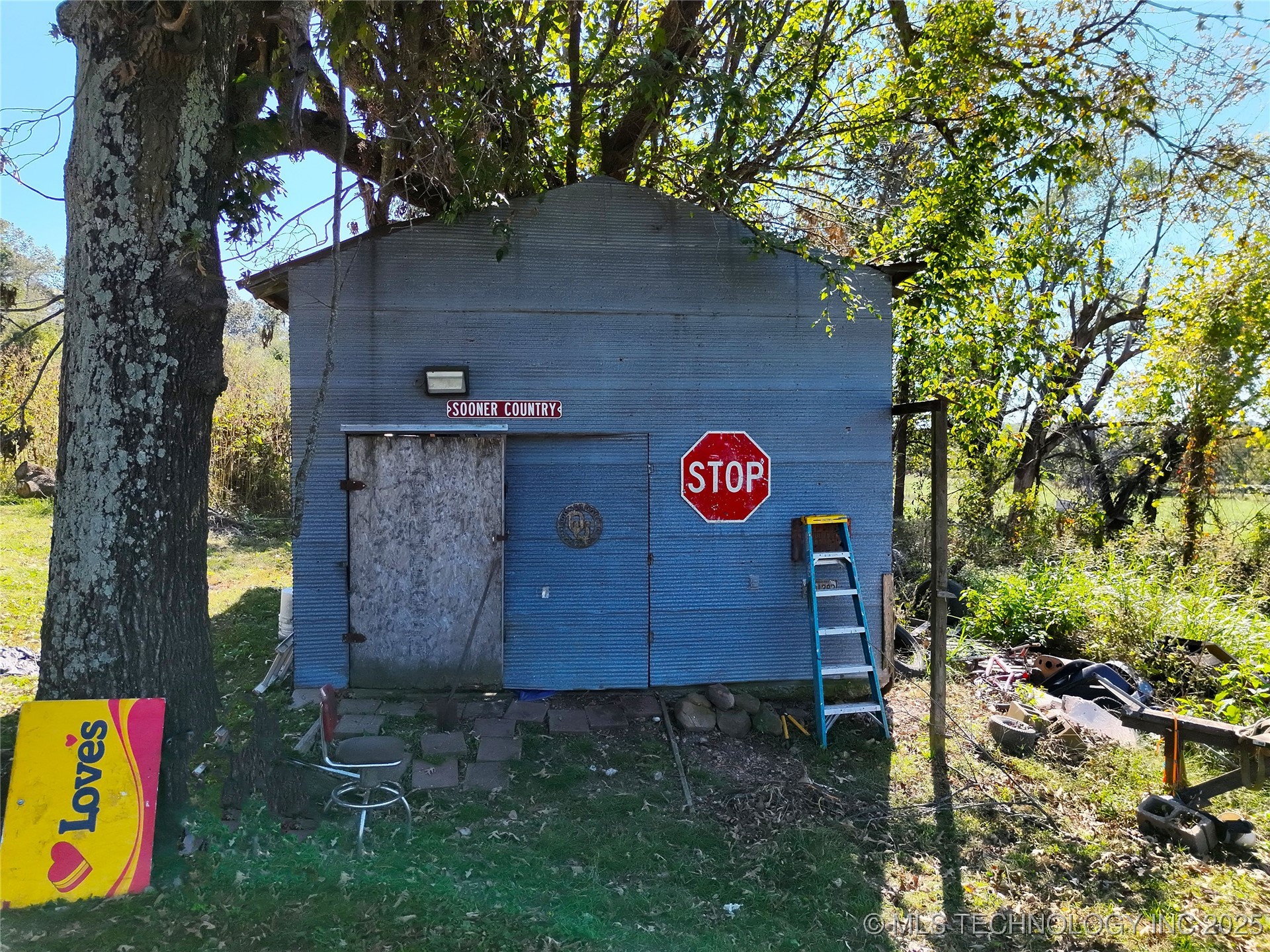 468235 Hwy 62 Property Photo 21