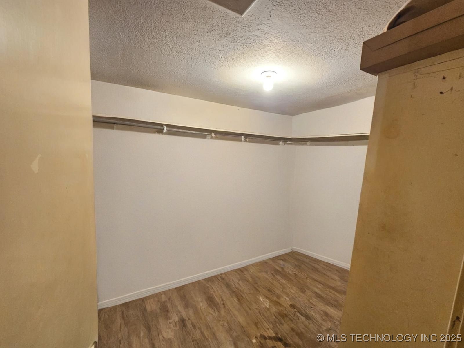 310 E Adler Property Photo 5