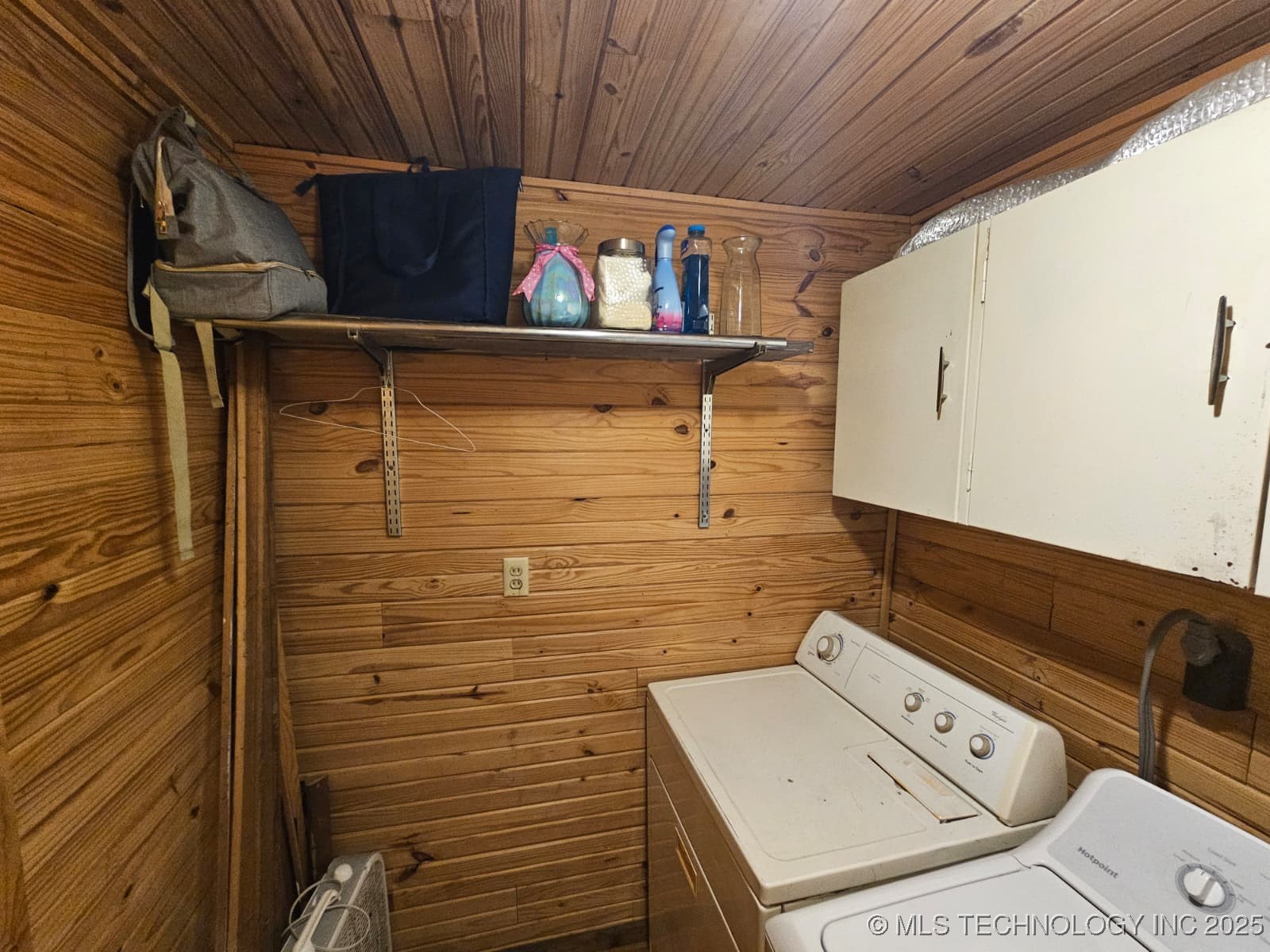 310 E Adler Property Photo 28