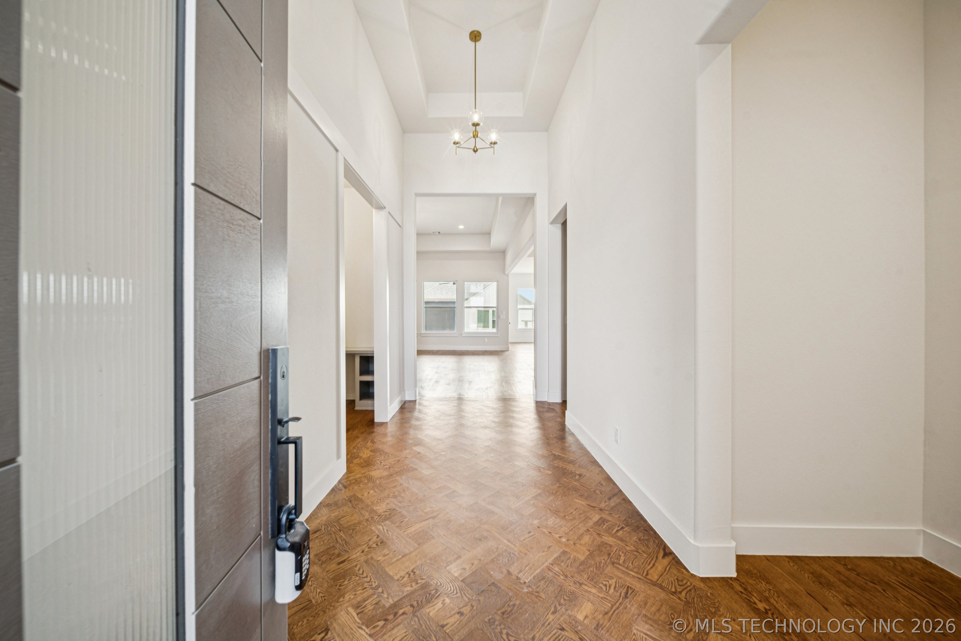 2614 E 134th Circle S Property Photo 4