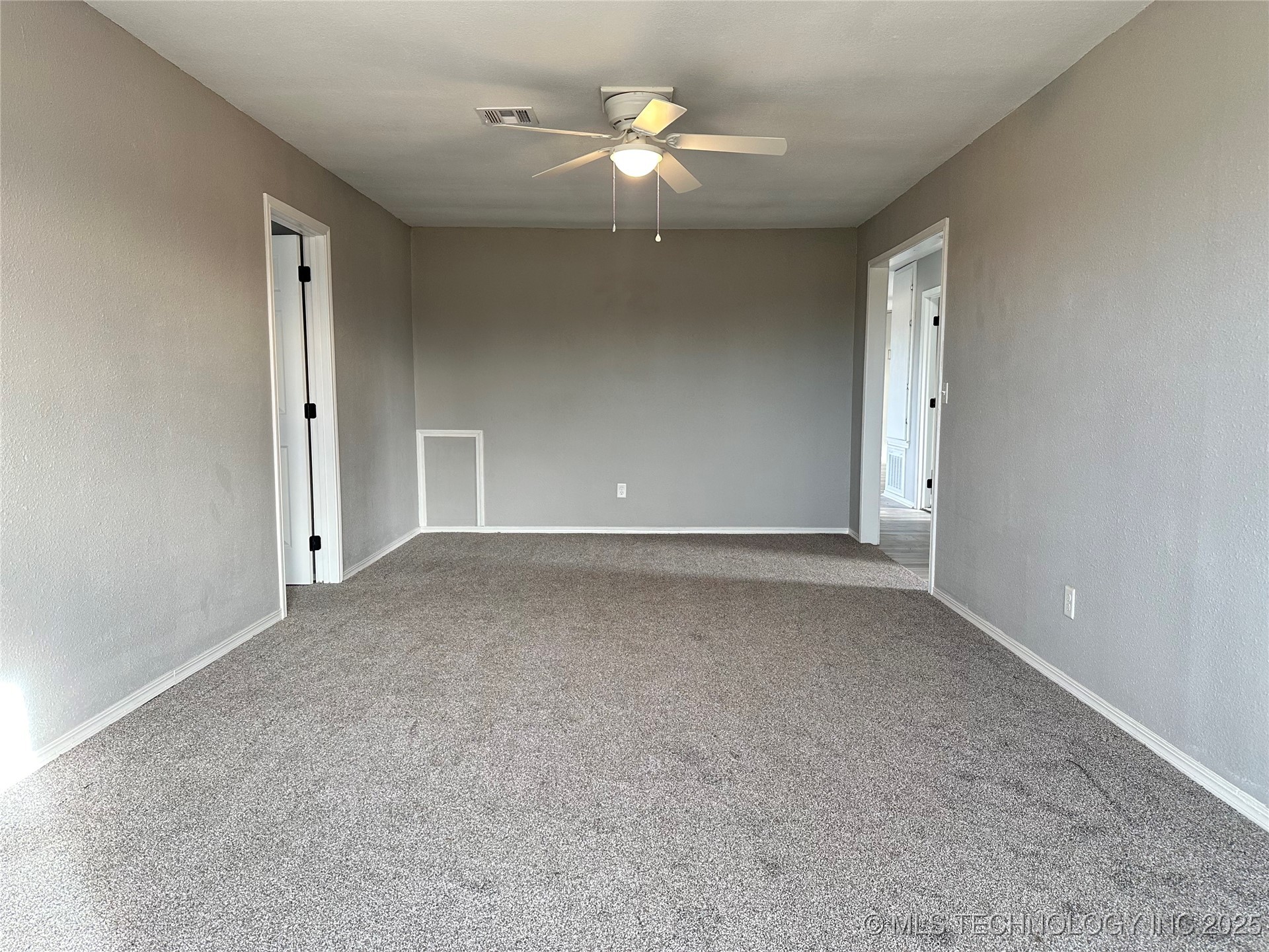 12635 Gun Club Road Property Photo 5