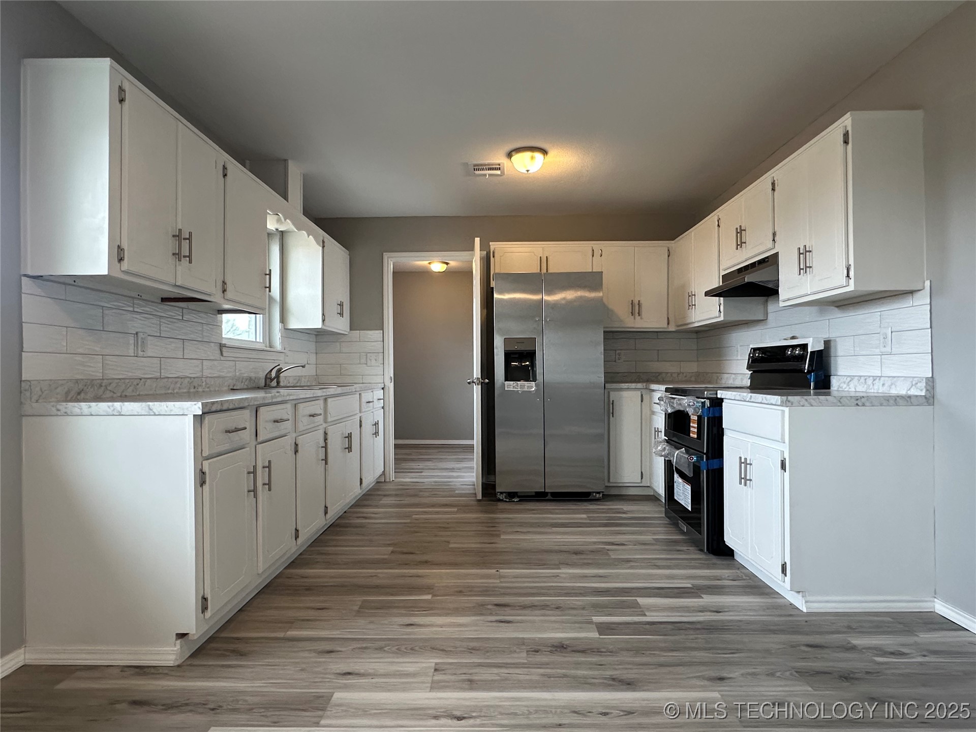 12635 Gun Club Road Property Photo 7