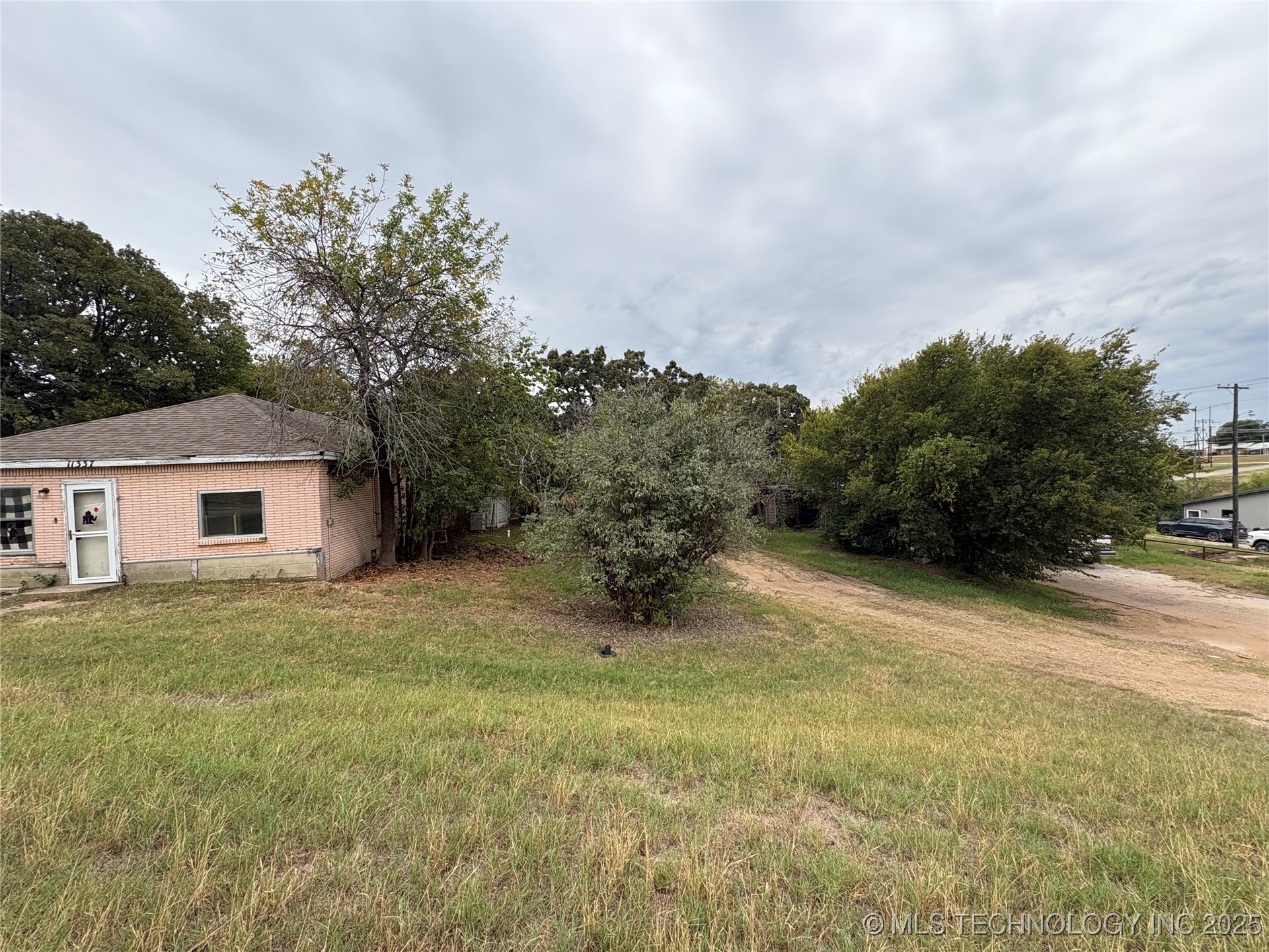 11337 Highway 76 Property Photo 8