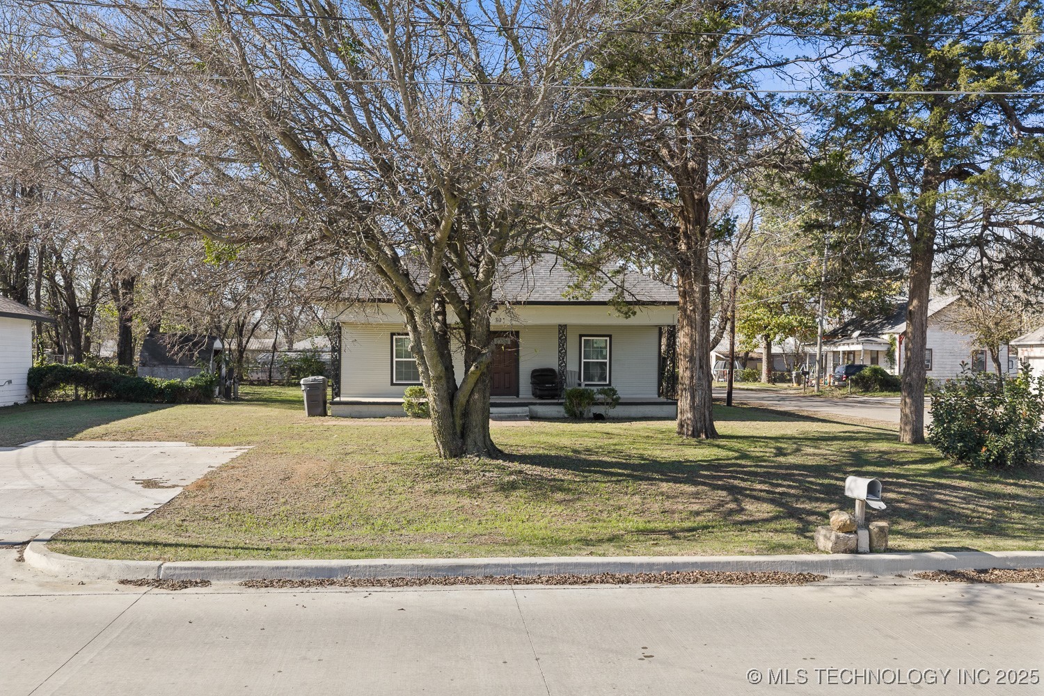 301 Carter Street Property Photo 27