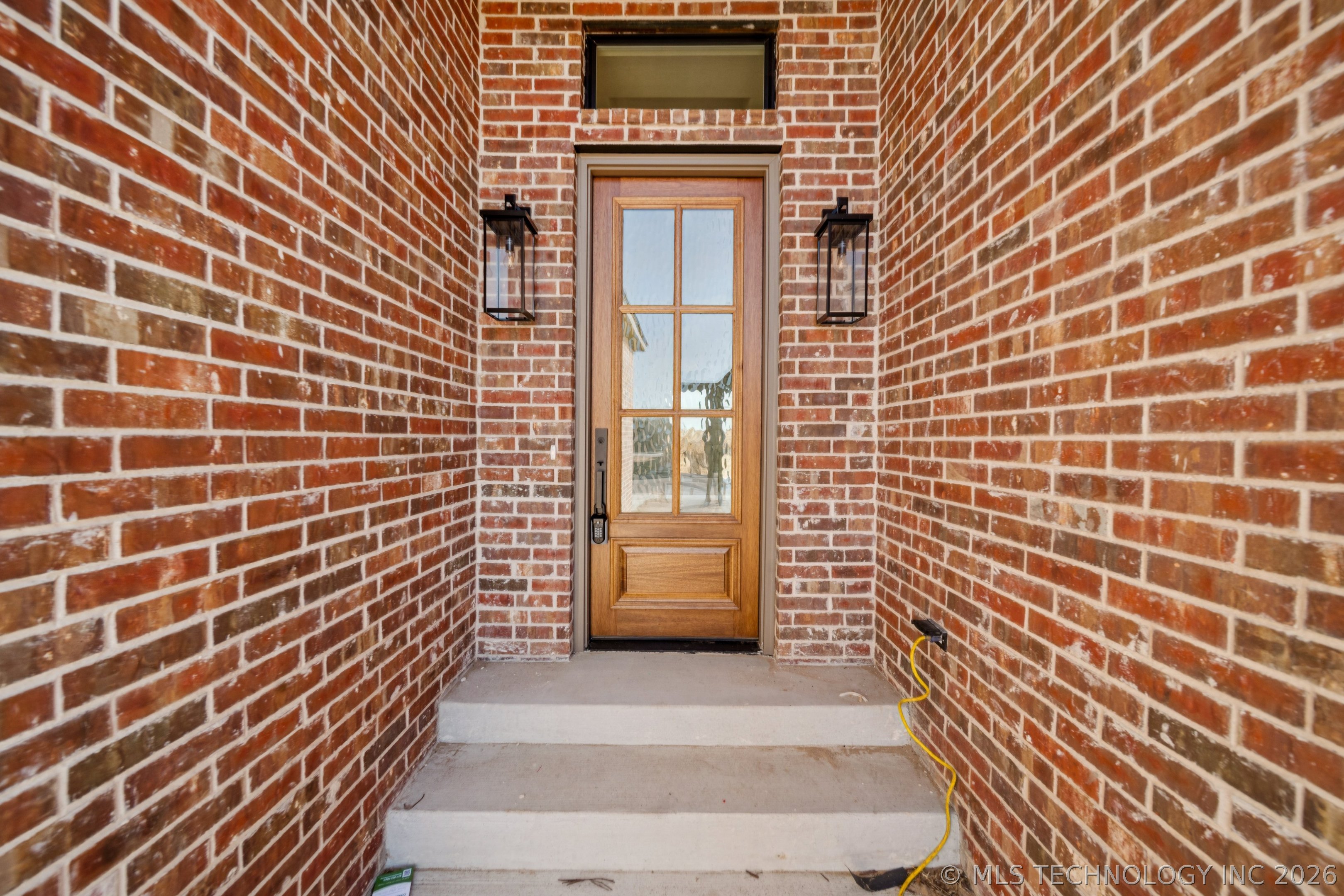 2333 E 134th Circle Property Photo 2