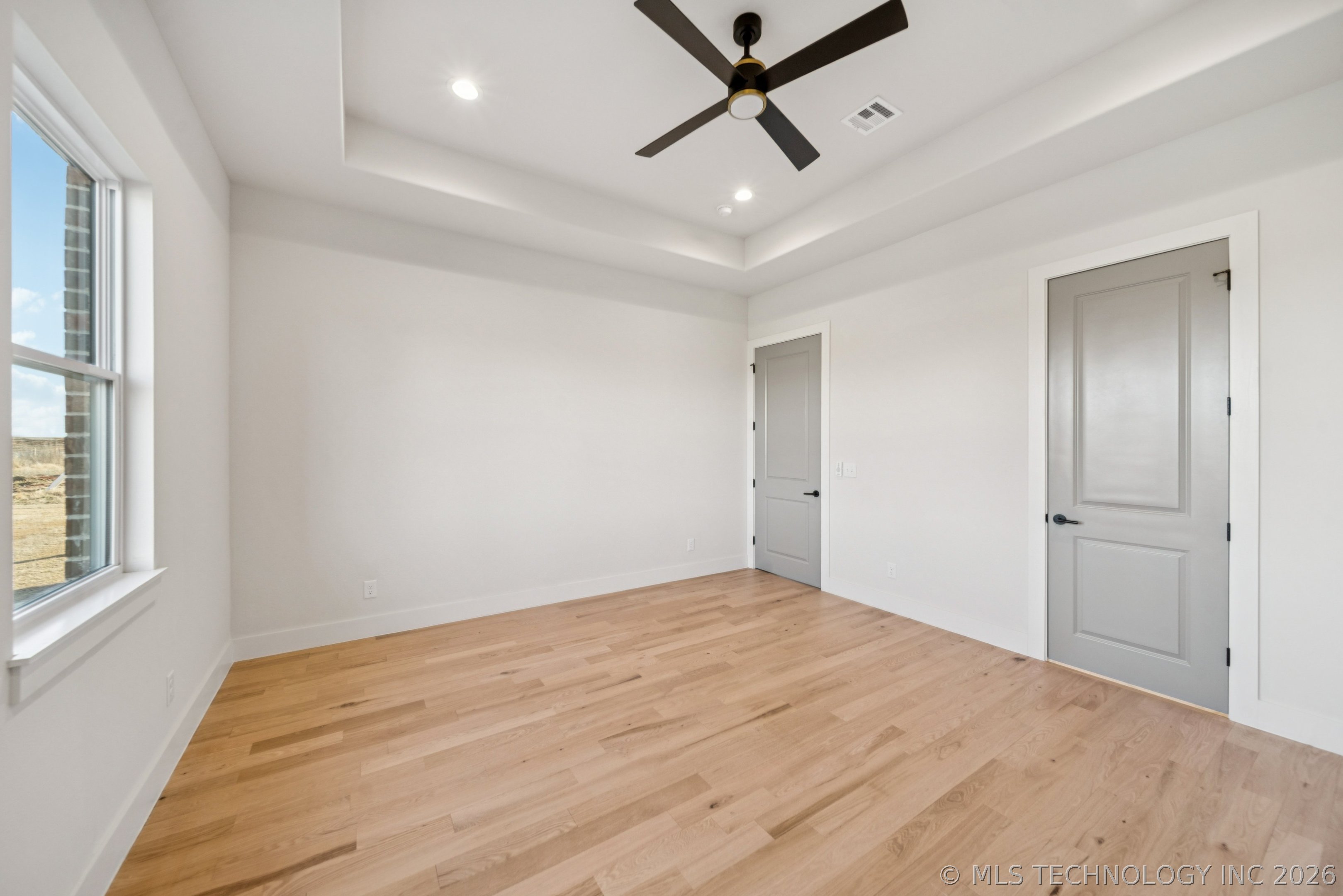 2333 E 134th Circle Property Photo 23