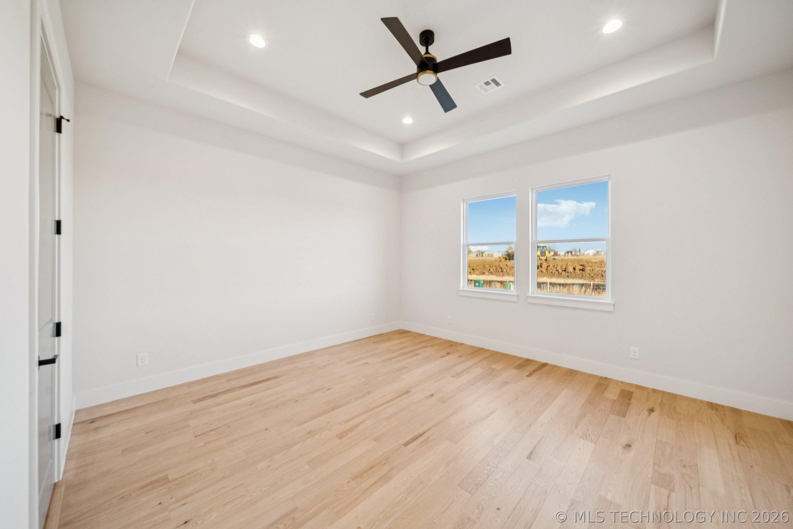 2333 E 134th Circle Property Photo 24