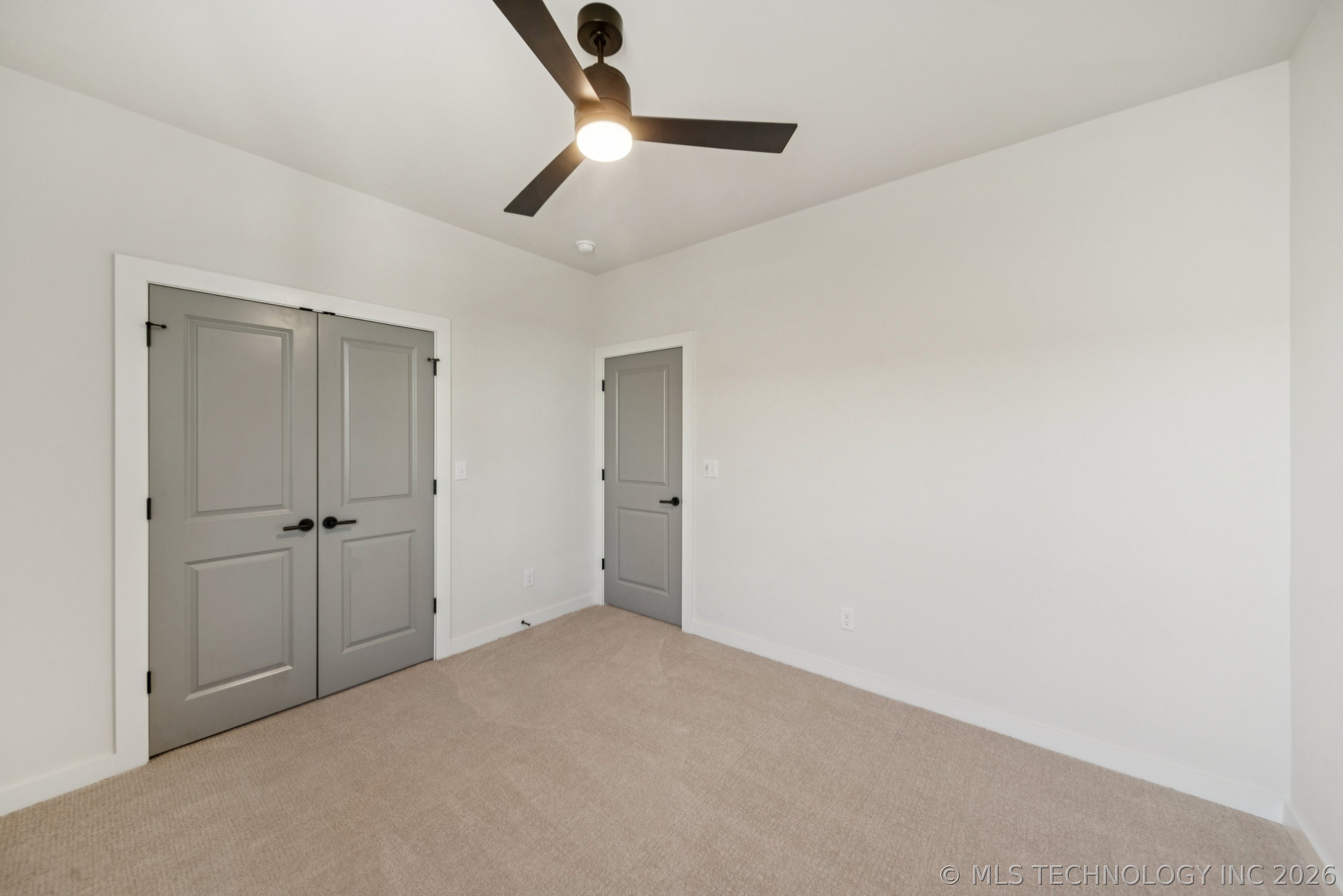 2333 E 134th Circle Property Photo 32