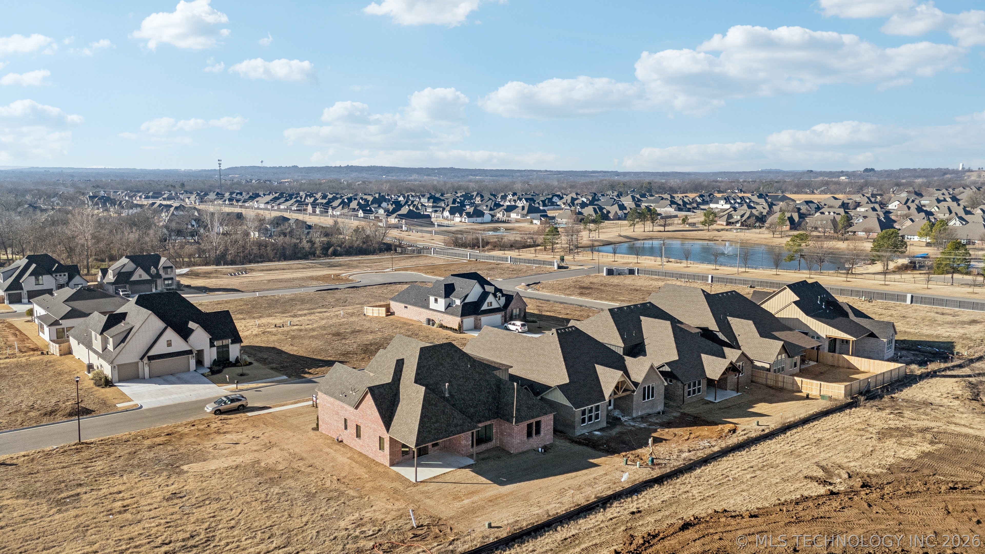 2333 E 134th Circle Property Photo 40