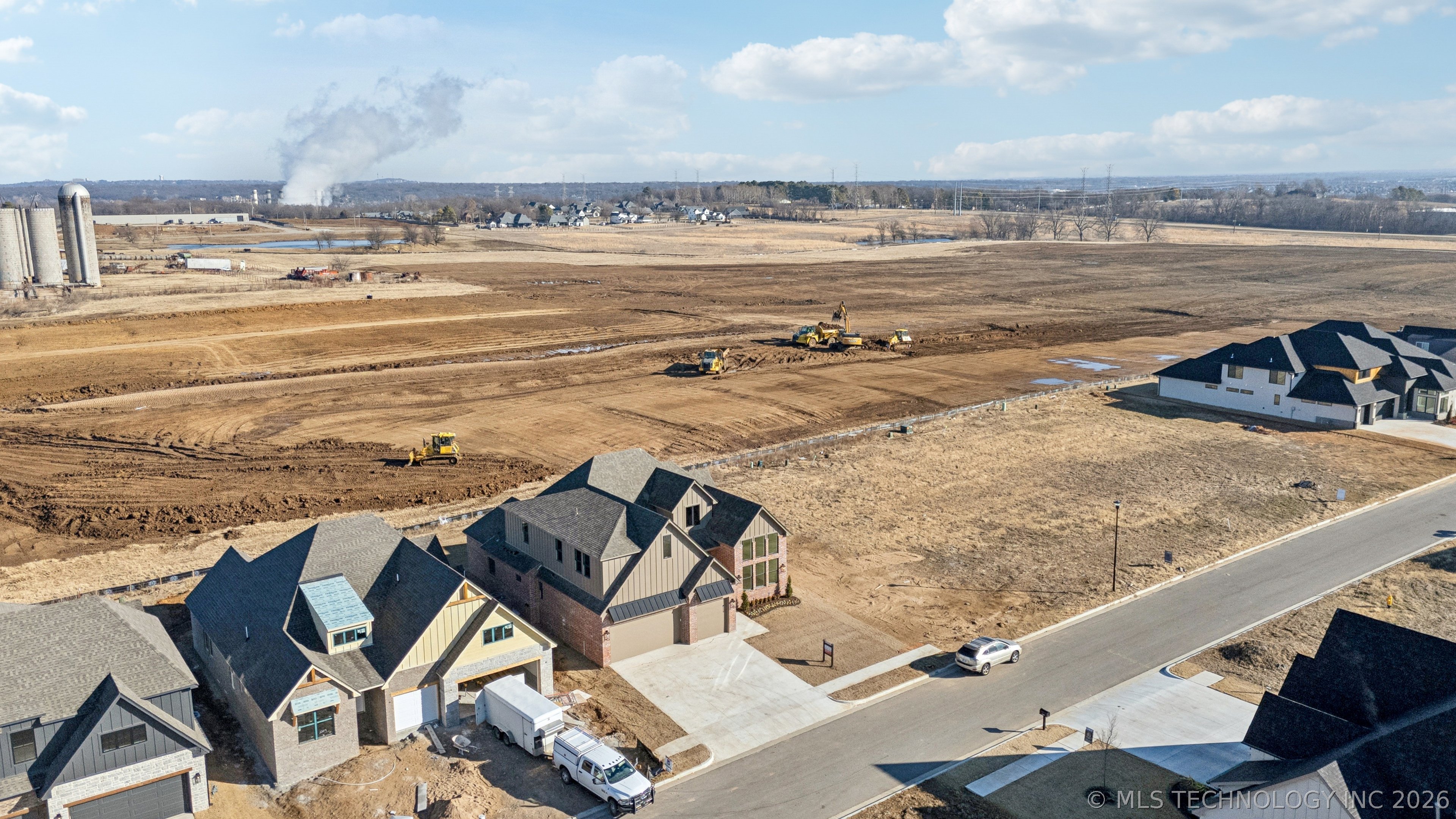 2333 E 134th Circle Property Photo 42