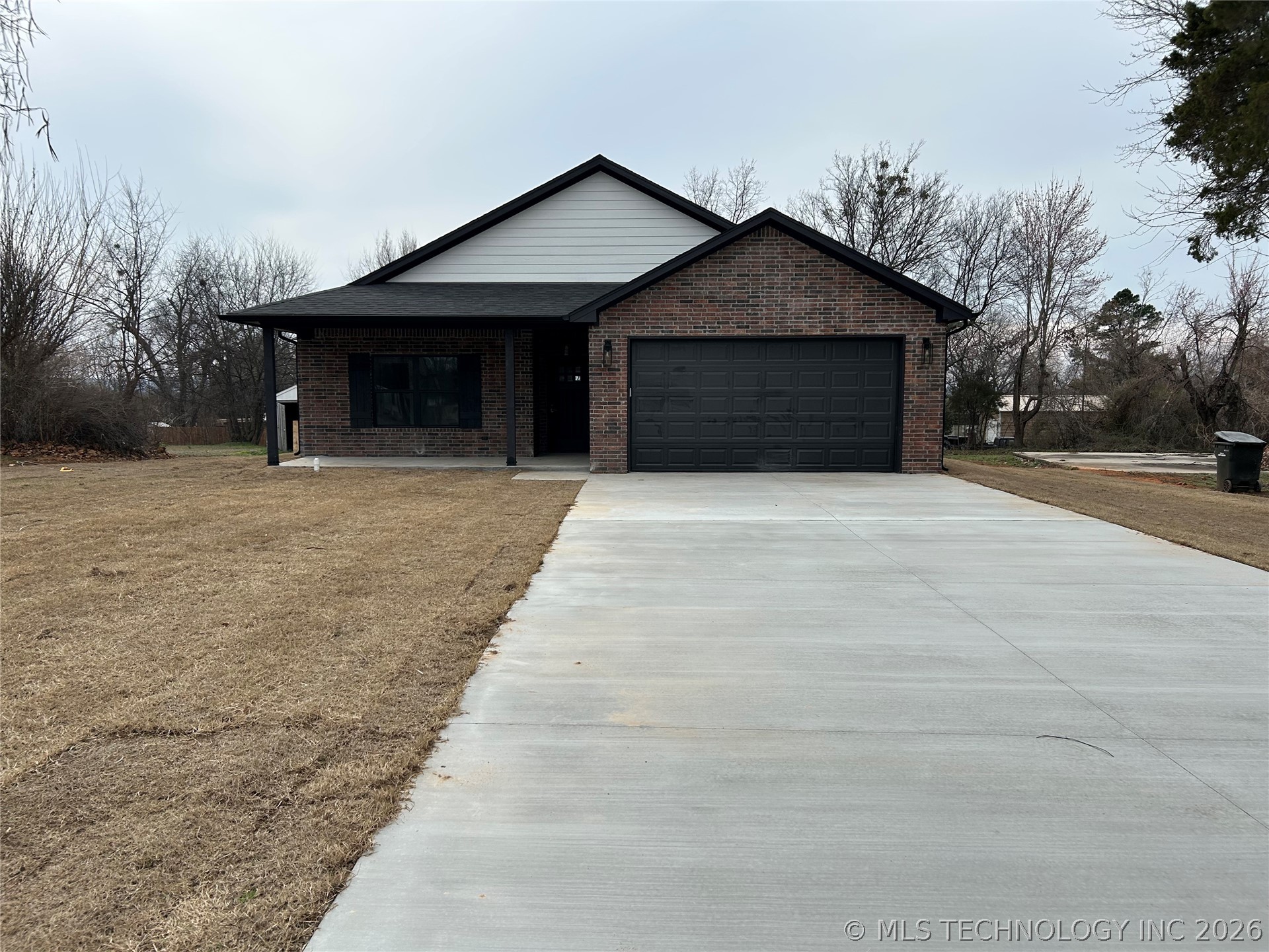 503 Cemetery Road Property Photo 1