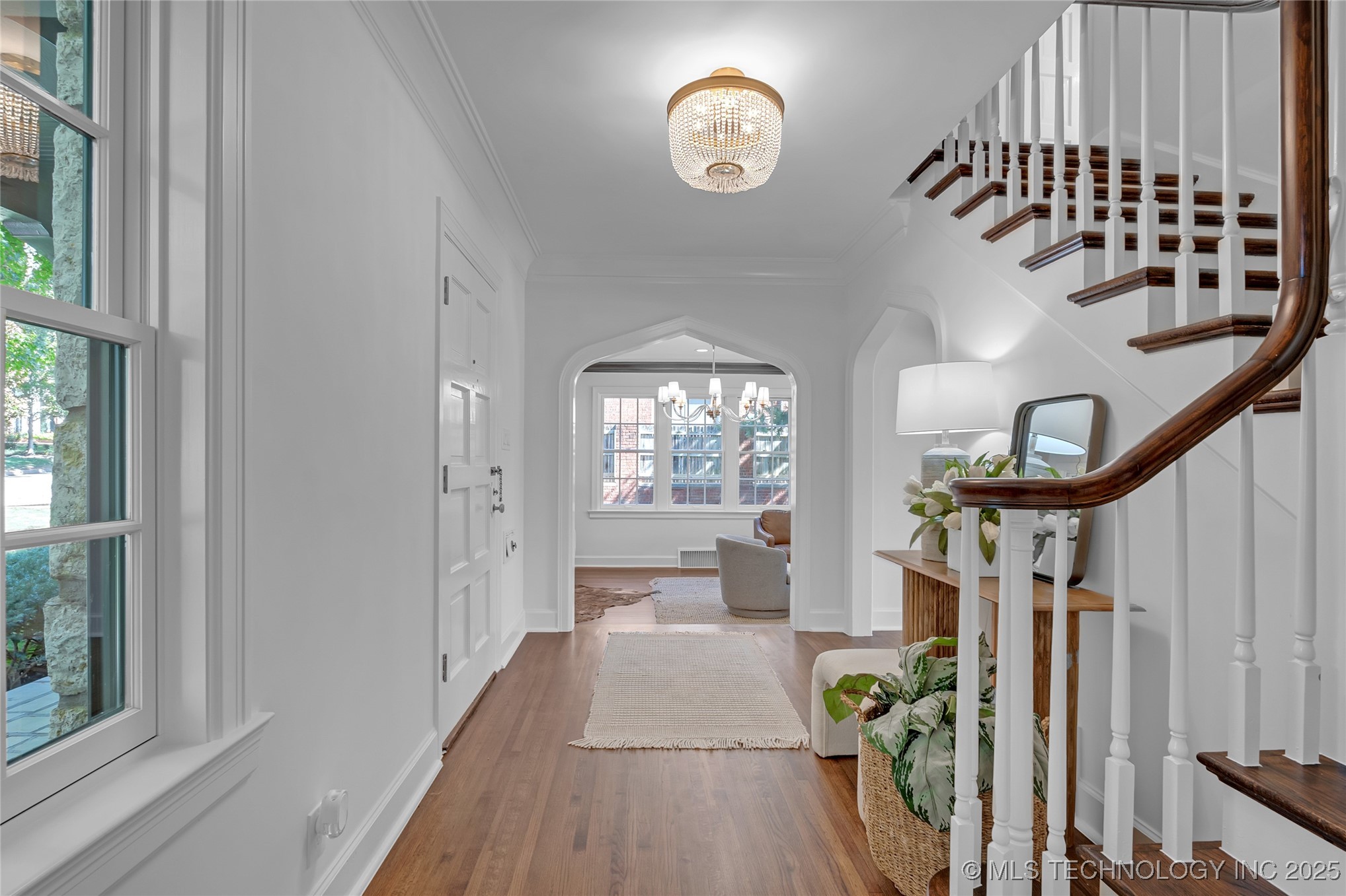 1732 E 30th Place Property Photo 4