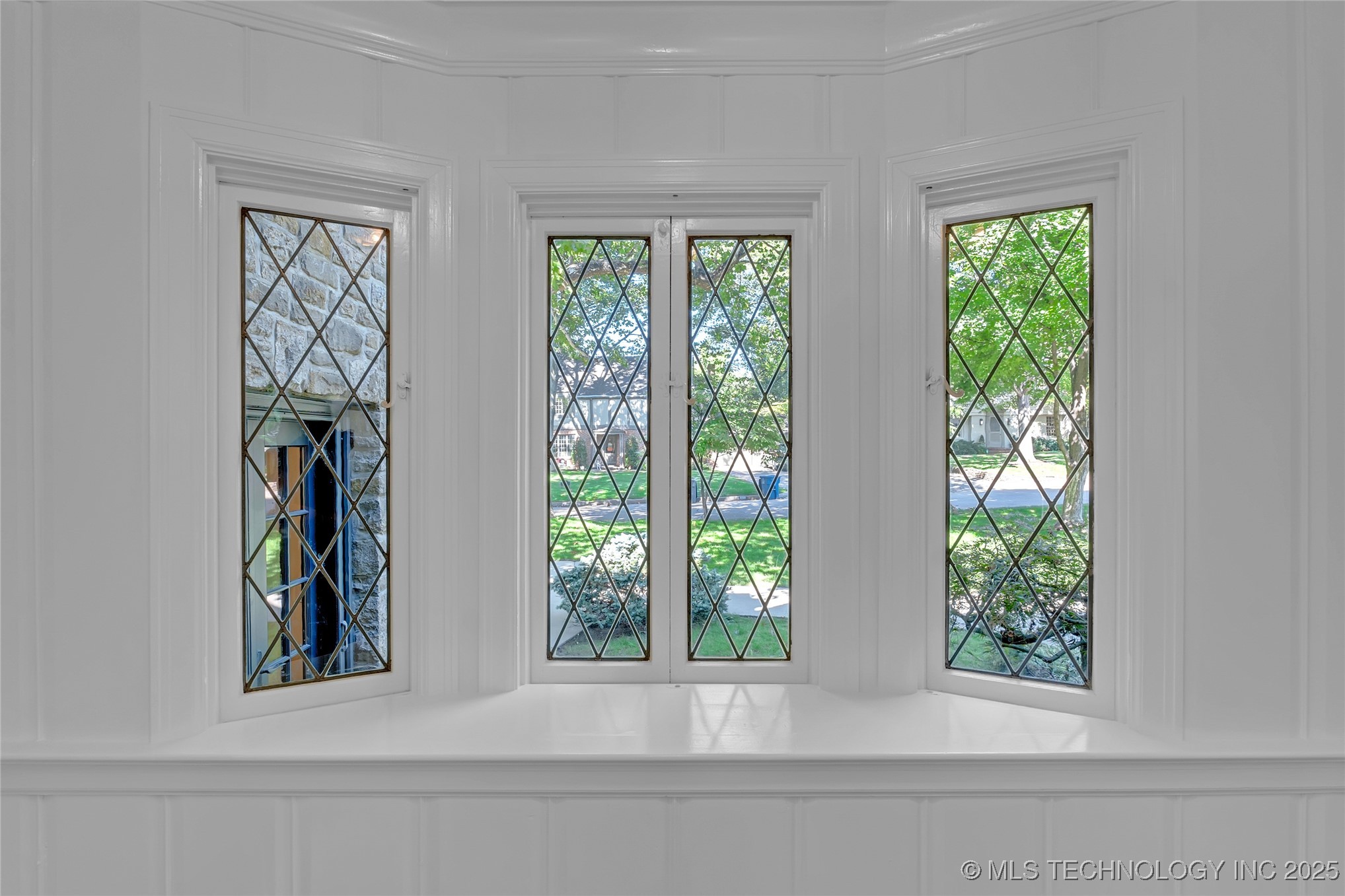 1732 E 30th Place Property Photo 12