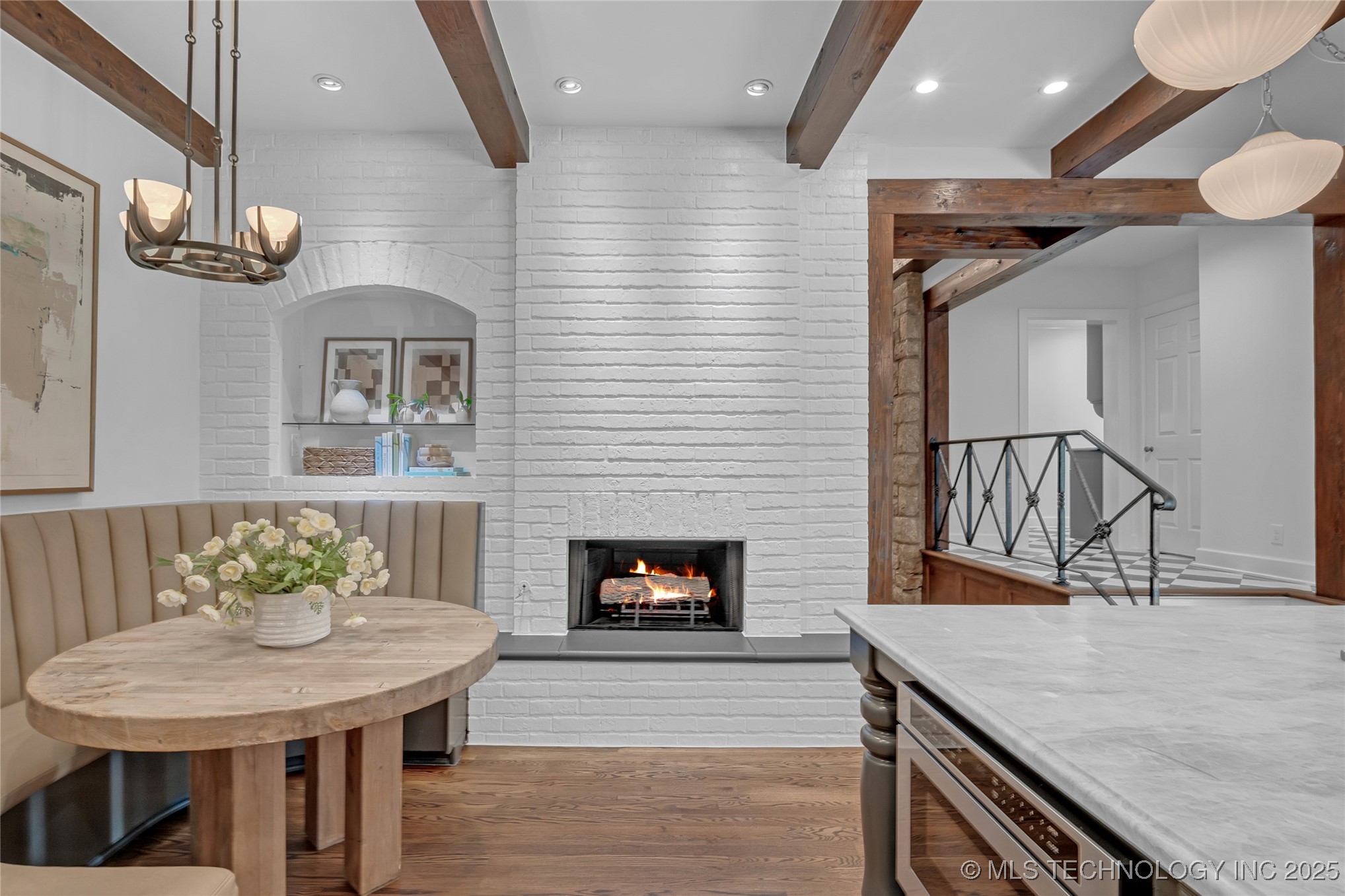 1732 E 30th Place Property Photo 21