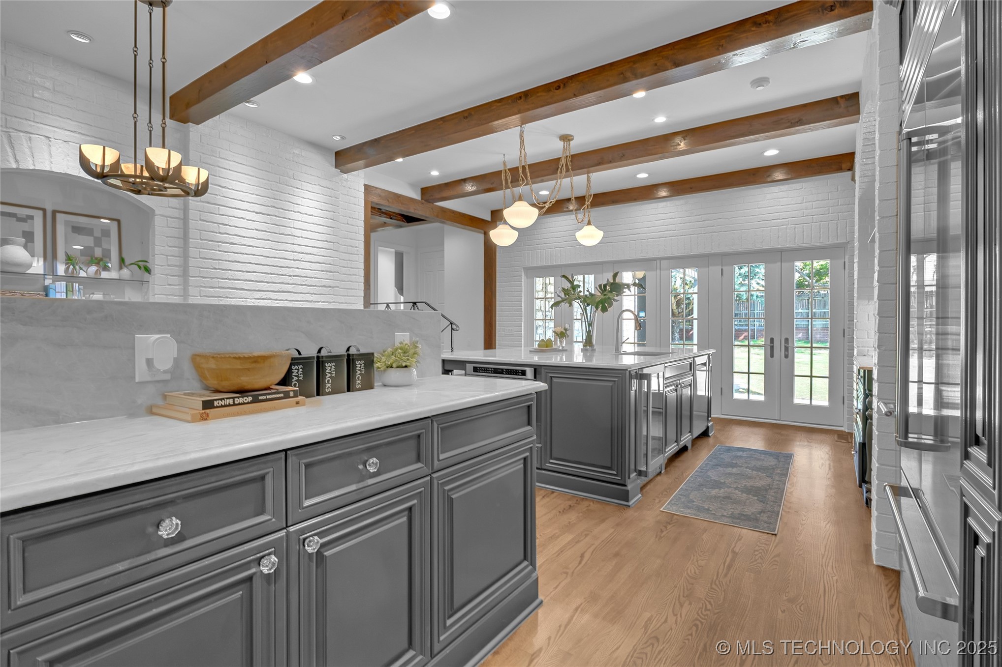 1732 E 30th Place Property Photo 28